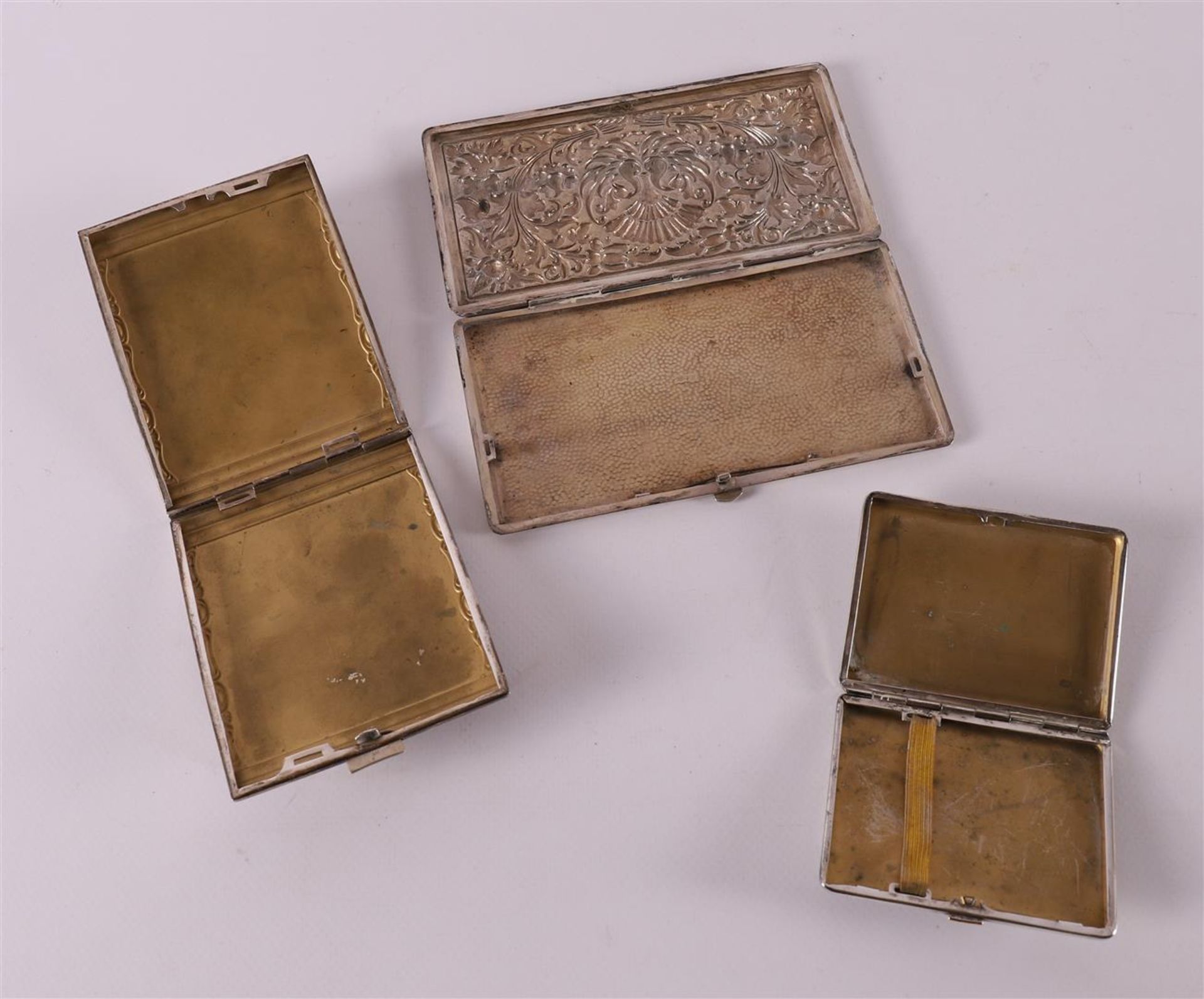 Two third grade 800/1000 silver cigarette cases, including Djocja, early 20th ce - Image 2 of 2