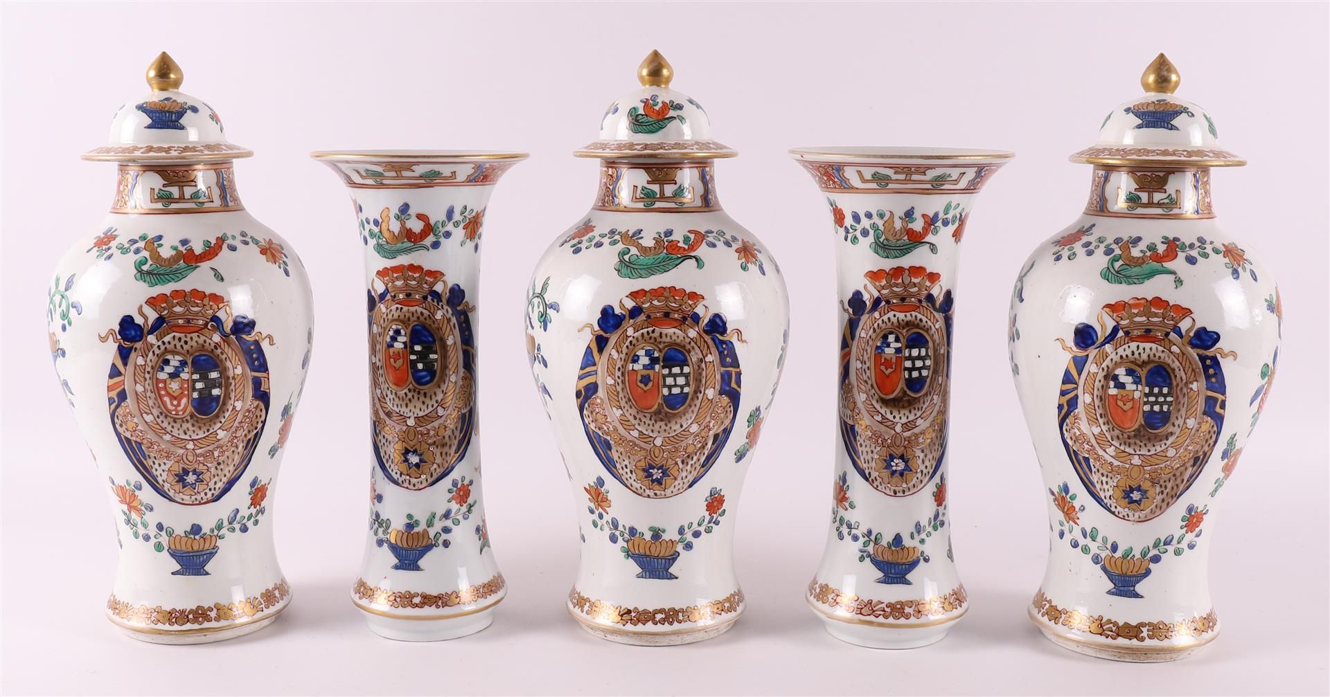 A five-piece export porcelain Chinose cabinet set, France, Samson, 19th century.