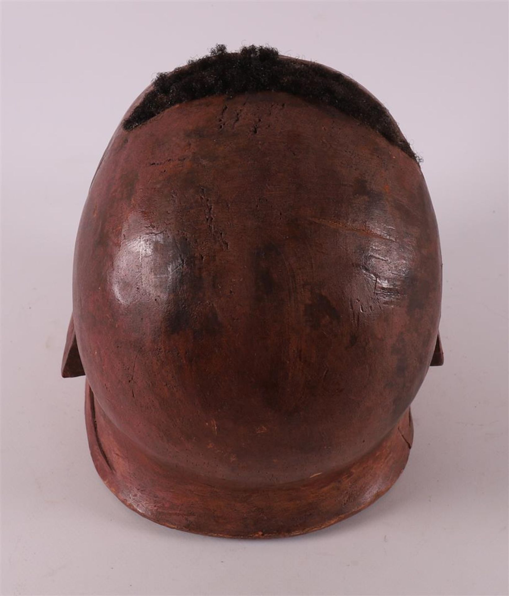 A wooden makonde 'Helmet-mask', Tanzania, Africa, late 20th/early 21st century. - Bild 2 aus 6