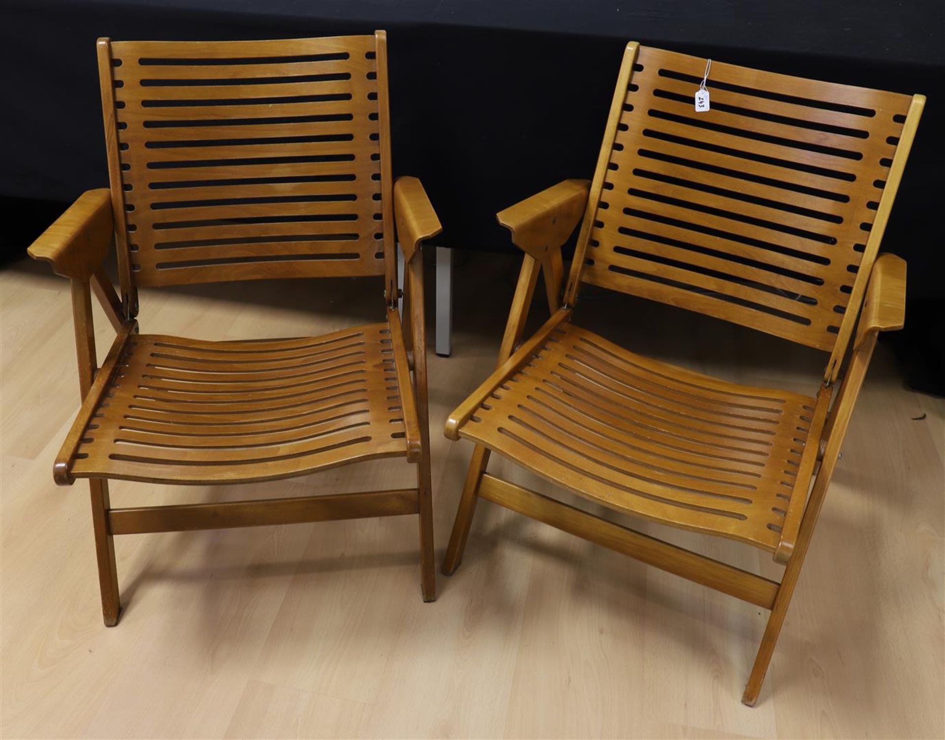A pair of wooden 'Rex - Impakta' folding chairs, design: Niko Kralj,