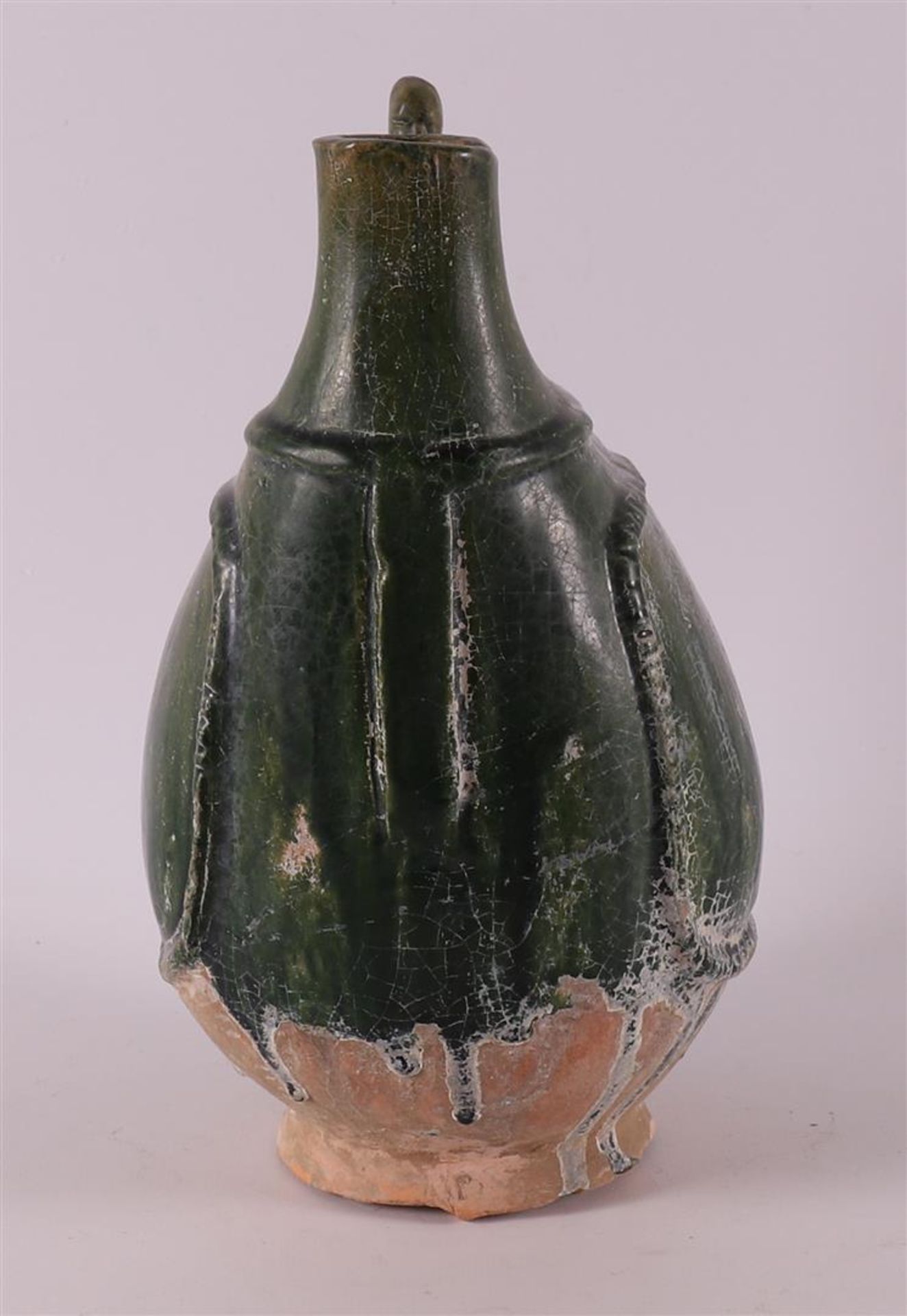 A green glazed stoneware bottle, China, Song style. - Image 3 of 4