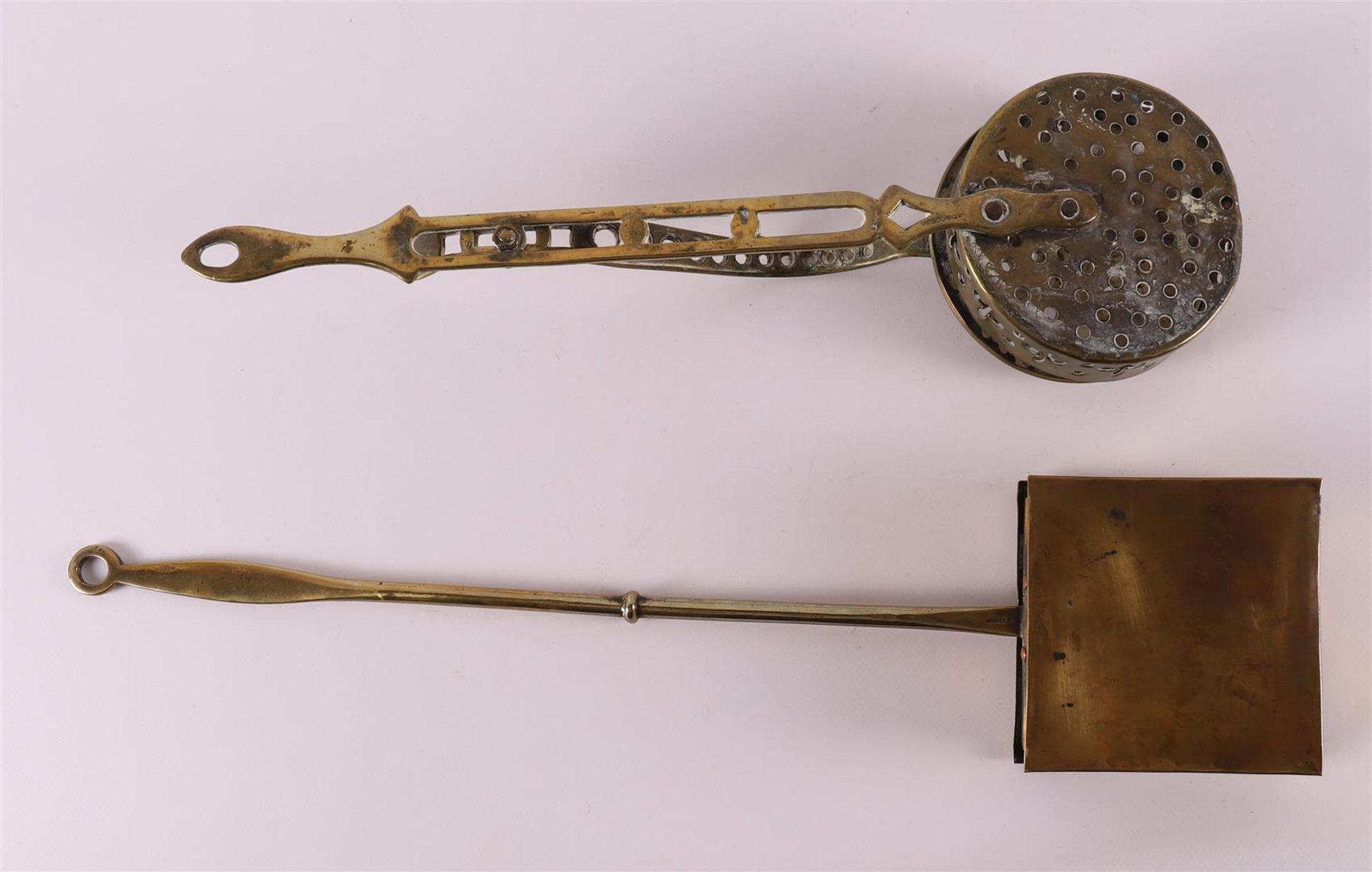 Two brass engraved cupboard pans, England 18th century - Image 2 of 2