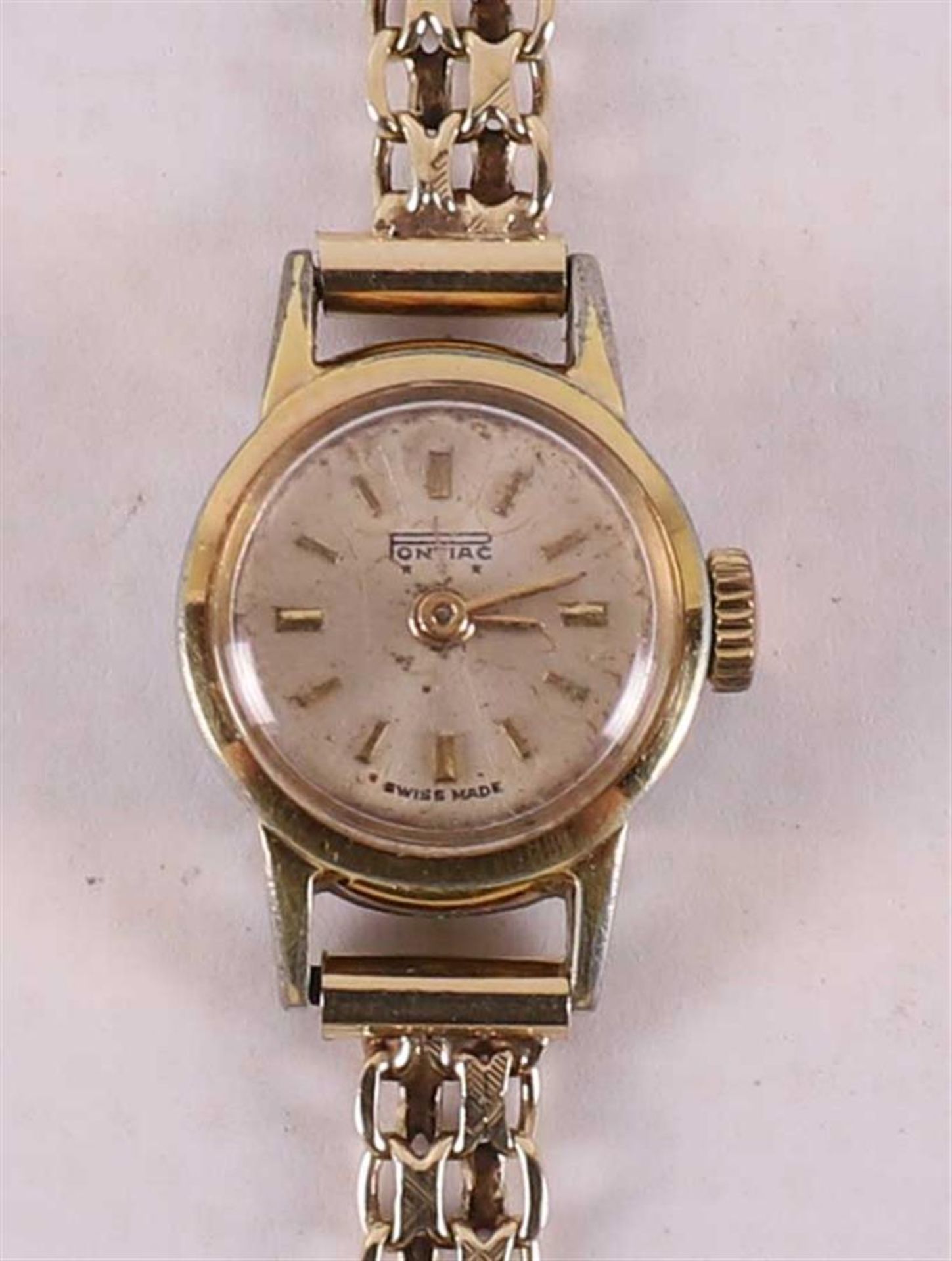 A Pontiac ladies wristwatch on a 14 kt yellow gold strap. - Bild 2 aus 3