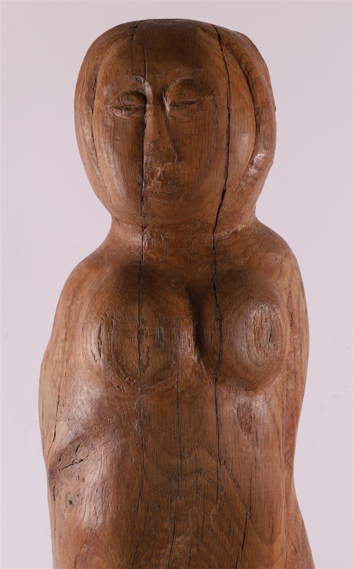 Eggen, Gene (1921-2000) A wooden sculpture of a woman, 2nd half of the 20th cent - Image 2 of 7