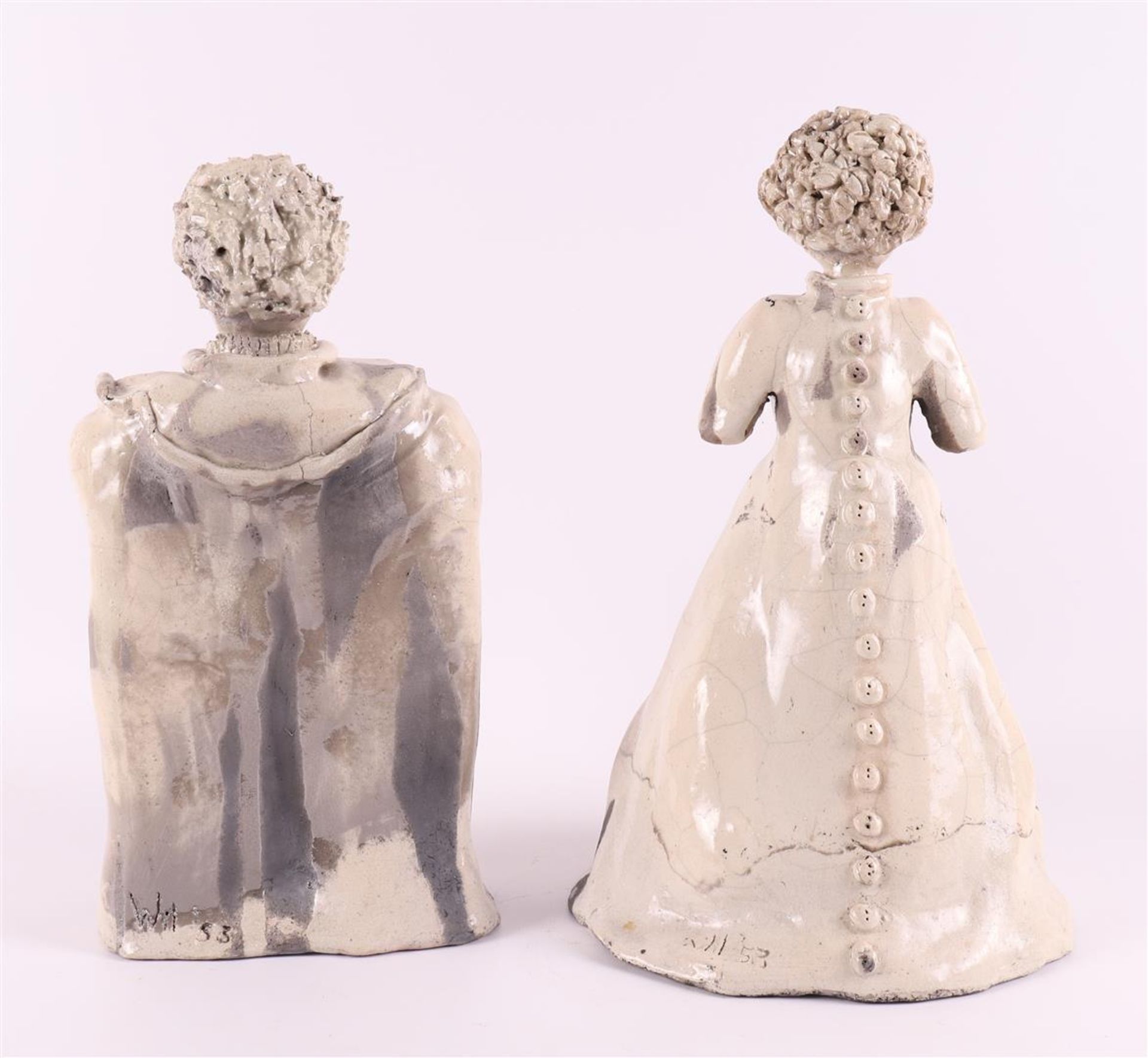 Two ceramic figures, modern/contemporary. - Image 2 of 8