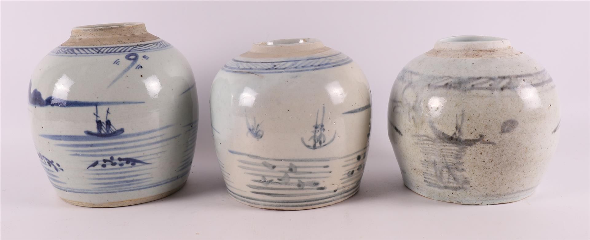 Three various blue/white porcelain ginger jars, China 19th/20th century. - Image 3 of 4