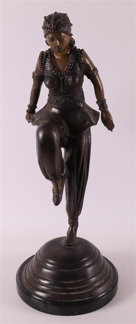 A brown patinated dancer in Art Deco style, 2nd half of the 20th century.