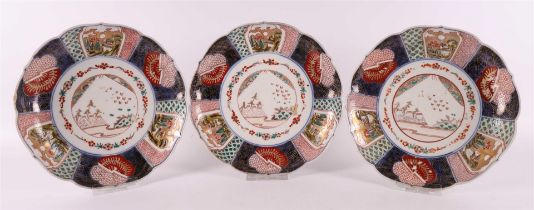 A series of three contoured Imari dishes, Japan, Meiji, late 19th century.