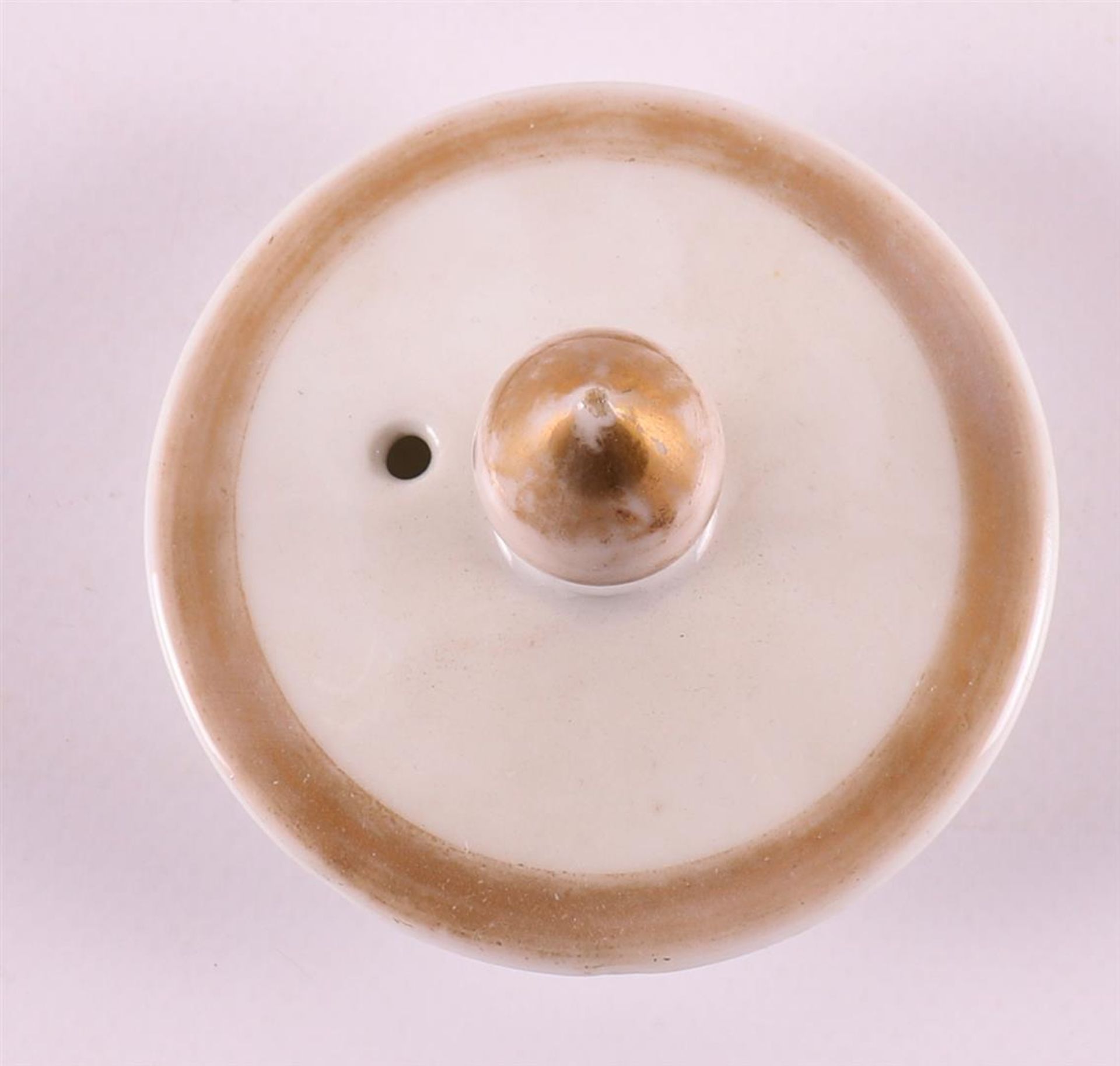 A porcelain Empire model coffee pot and milk jug, 1st quarter 19th century. - Image 4 of 6
