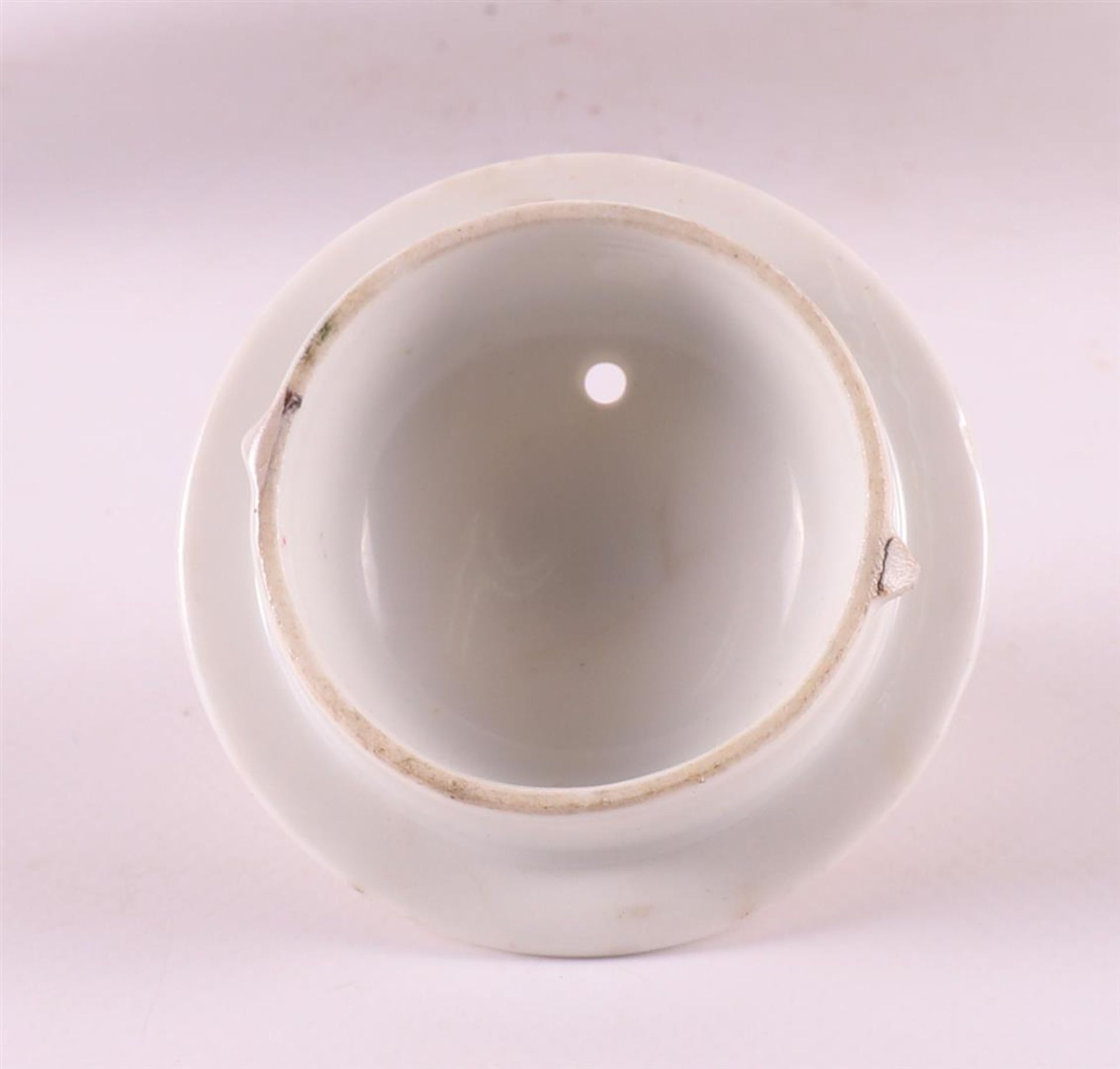 A porcelain Empire model coffee pot and milk jug, 1st quarter 19th century. - Bild 5 aus 6