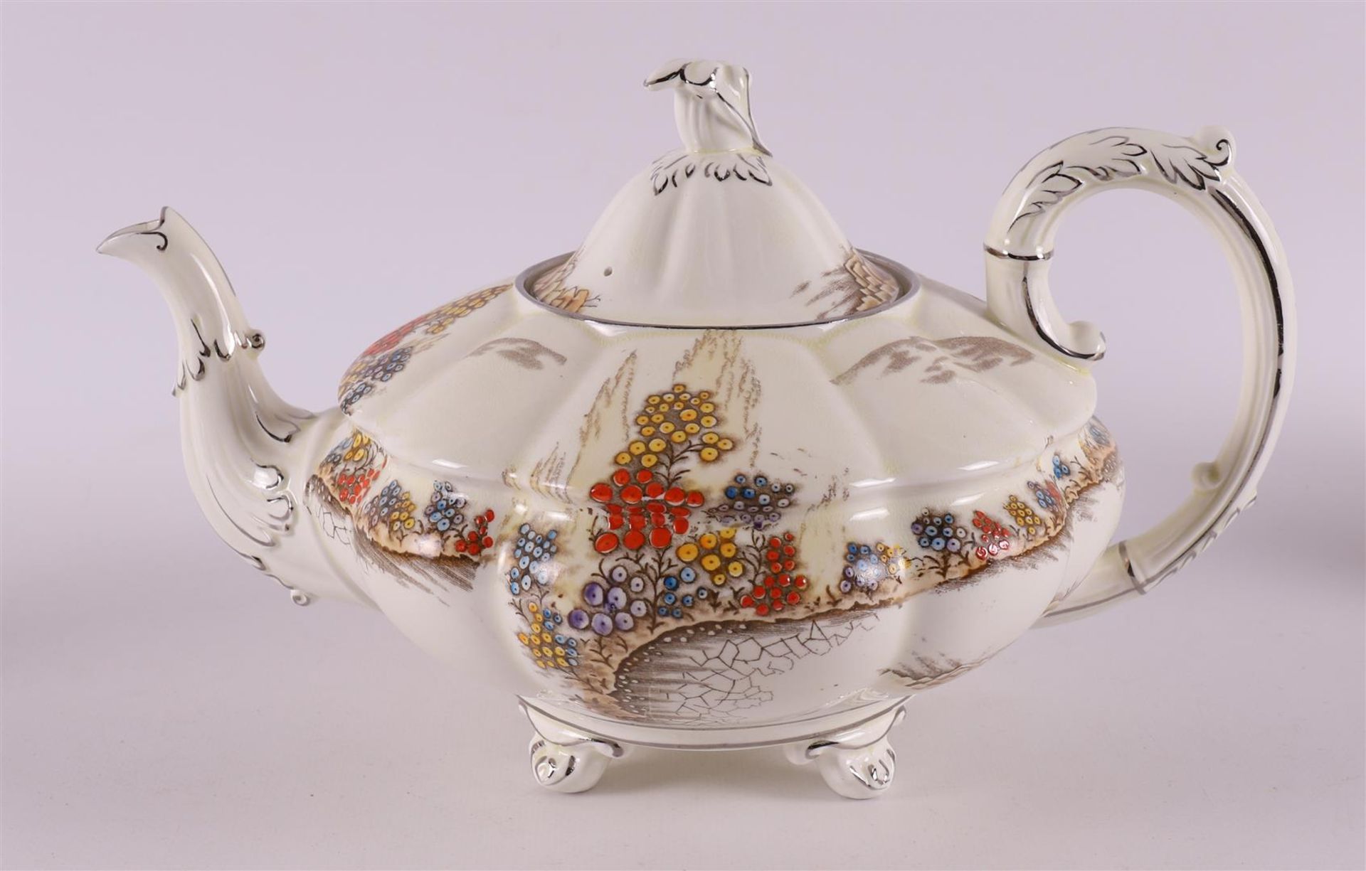 A creamware teapot with sugar bowl and milk jug, England, Stafford, 20th century - Image 2 of 12