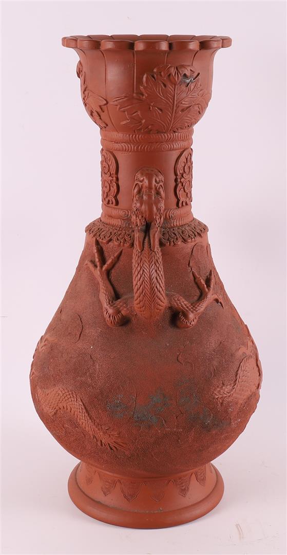 A yixing baluster-shaped vase with dragons for ears, China, around 1900. - Image 3 of 6