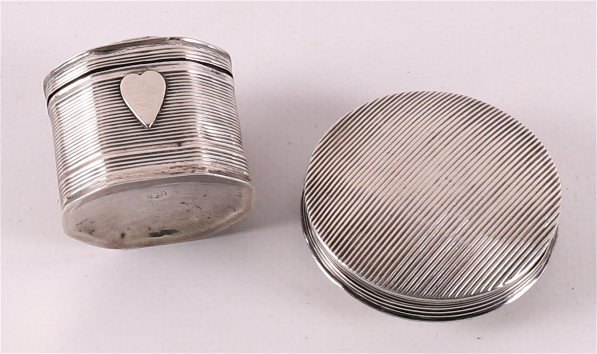 A silver lodderein box and peppermint box, 19th century. - Image 3 of 3