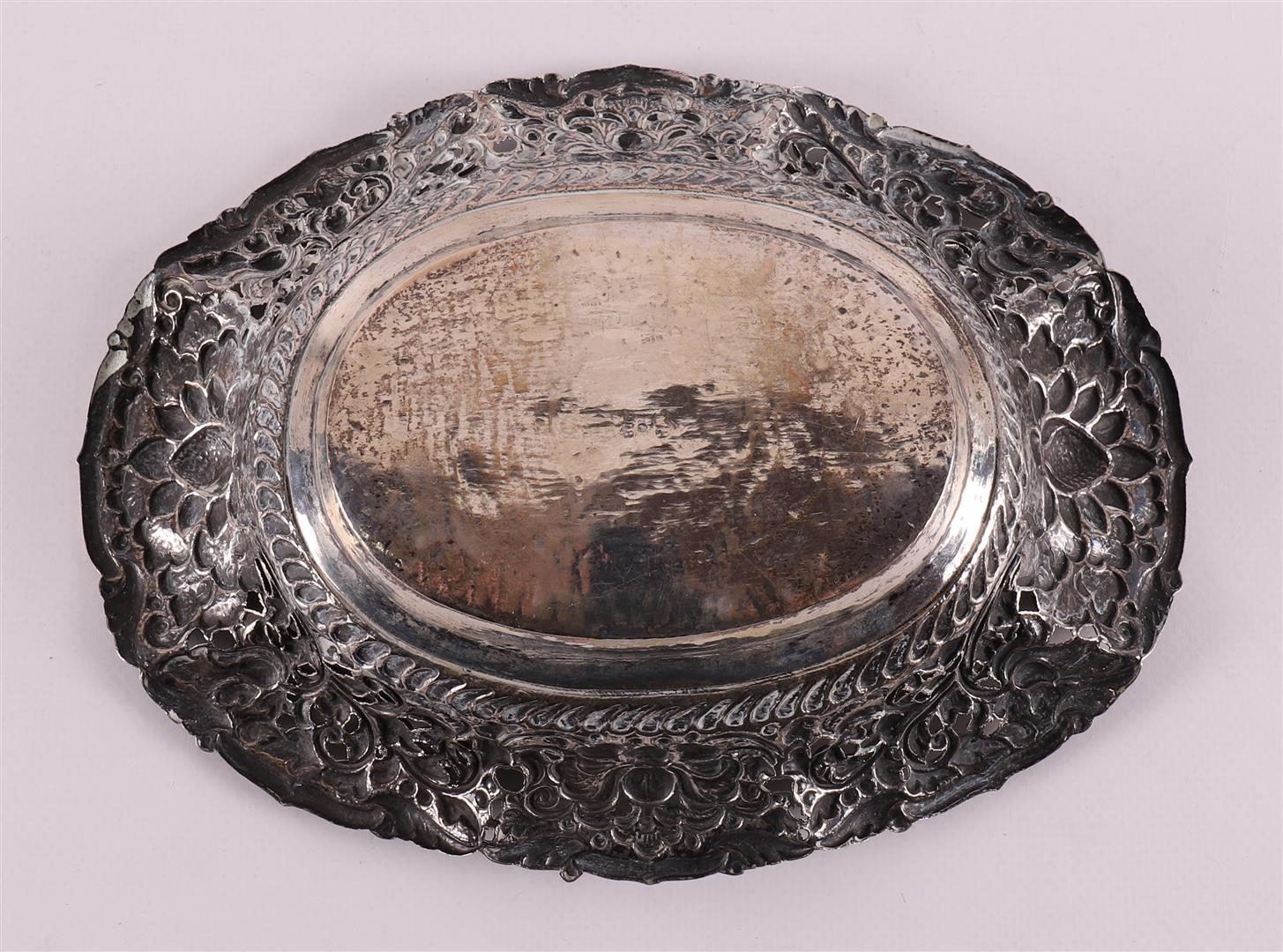 A Djokja 3rd grade 800/1000 silver oval bowl, 1st half 20th century. - Image 4 of 4