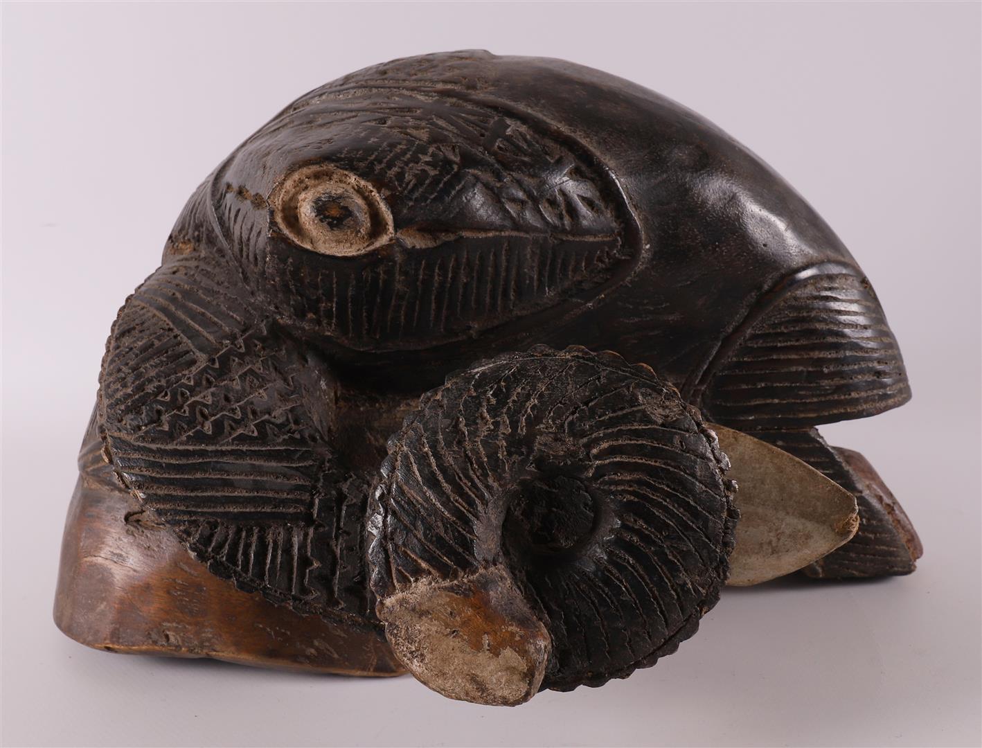 Ethnographic/tribal. A wooden ram mask, Baule tribe, Ivory Coast, Africa. - Image 4 of 5