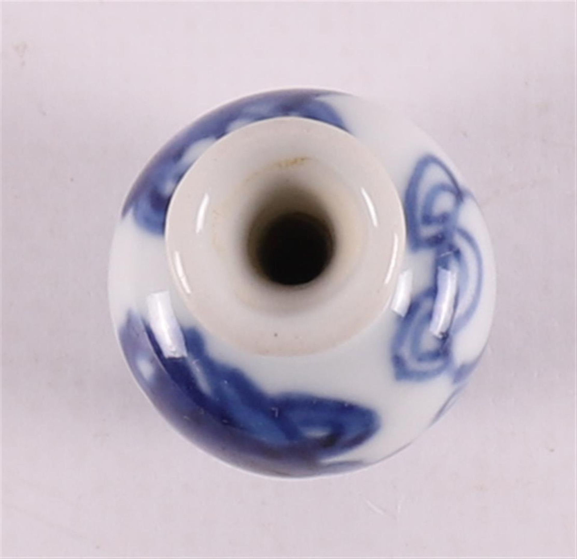 A lot of various Chinese porcelain, including 18th century. - Image 14 of 15