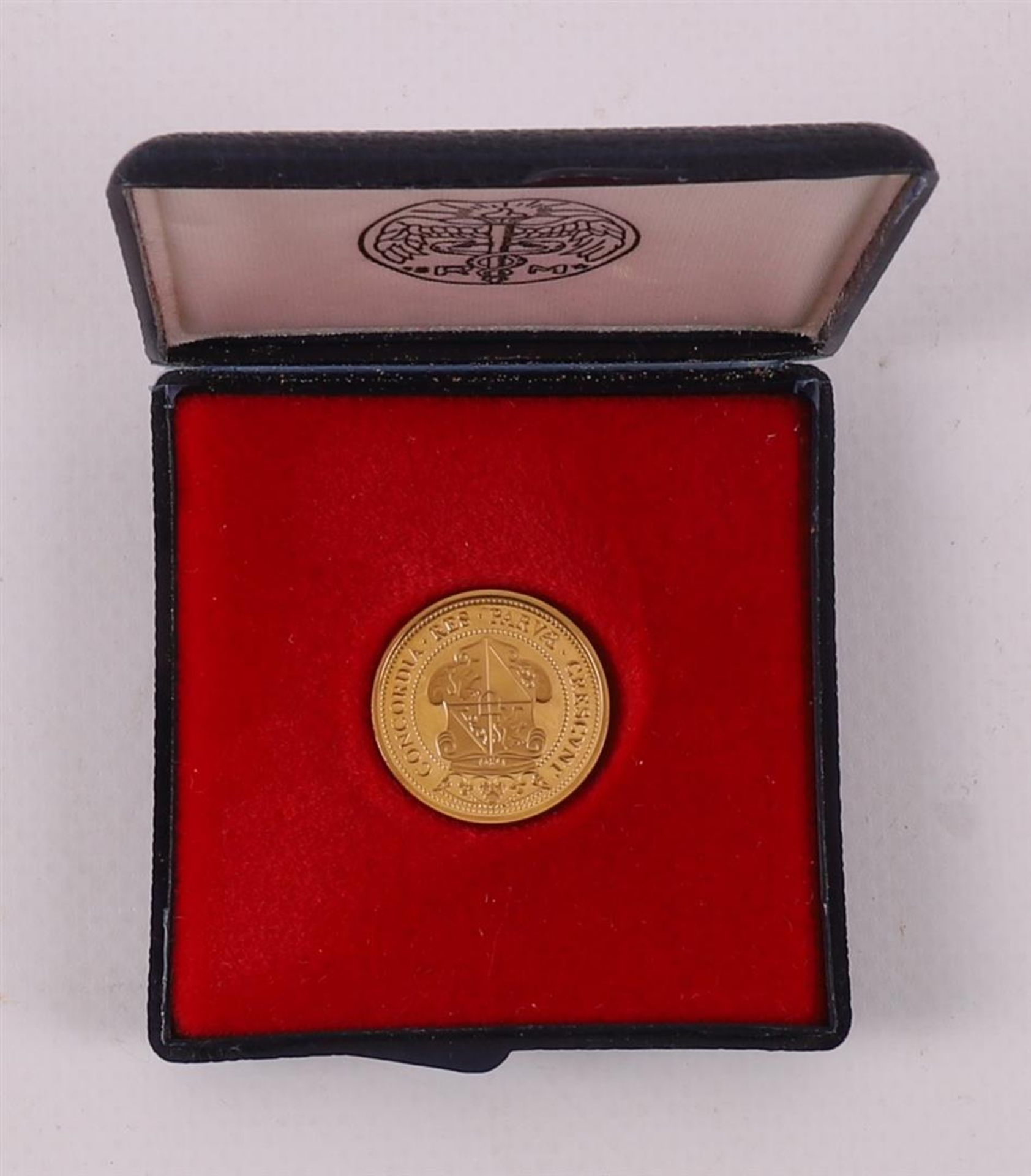 A gold coin '50 Uniedaalders 1979 - Unie van Utrecht'. - Bild 2 aus 2