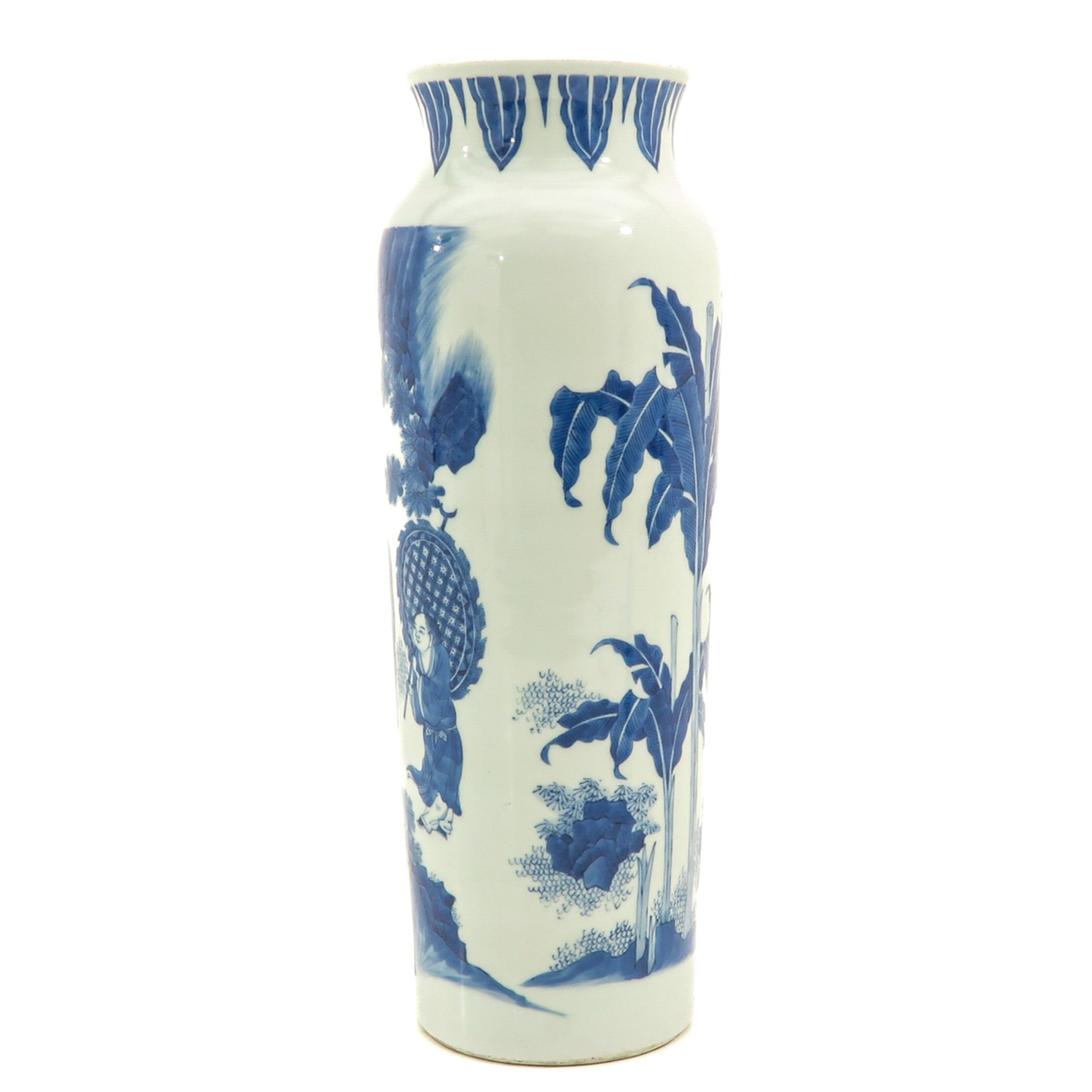 A Blue and White Roll Wagon Vase - Image 2 of 9