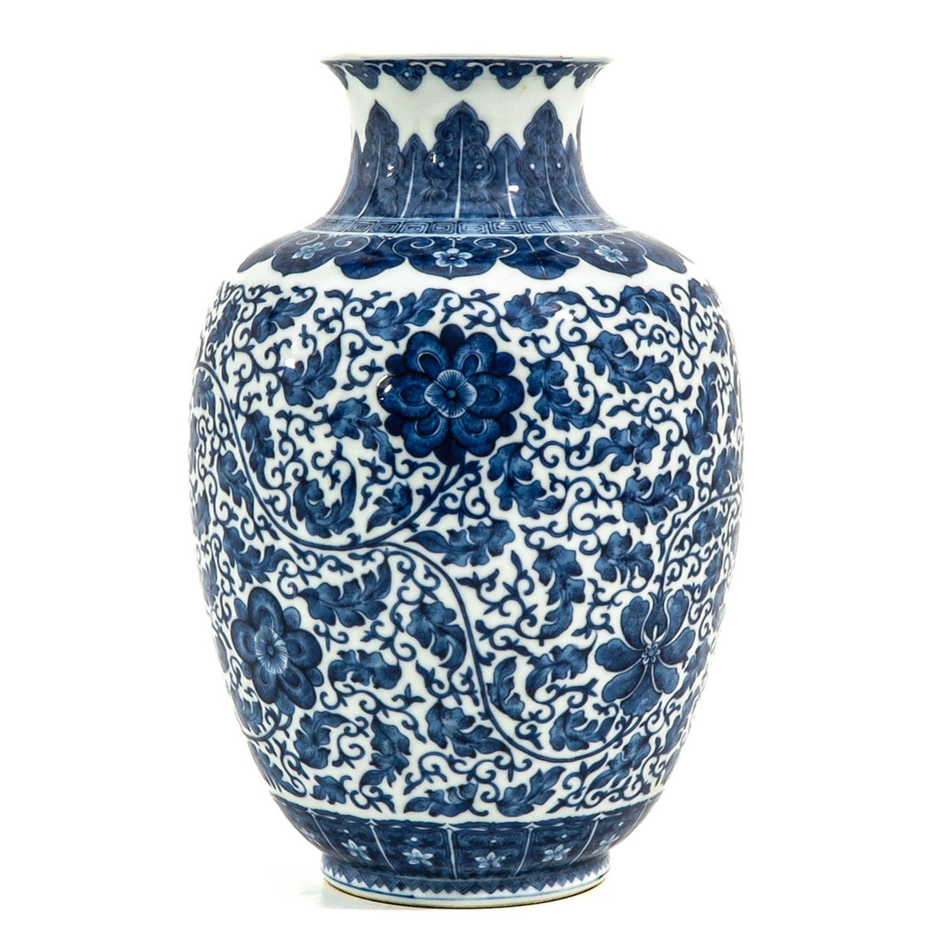 A Blue and White Vase - Image 2 of 10