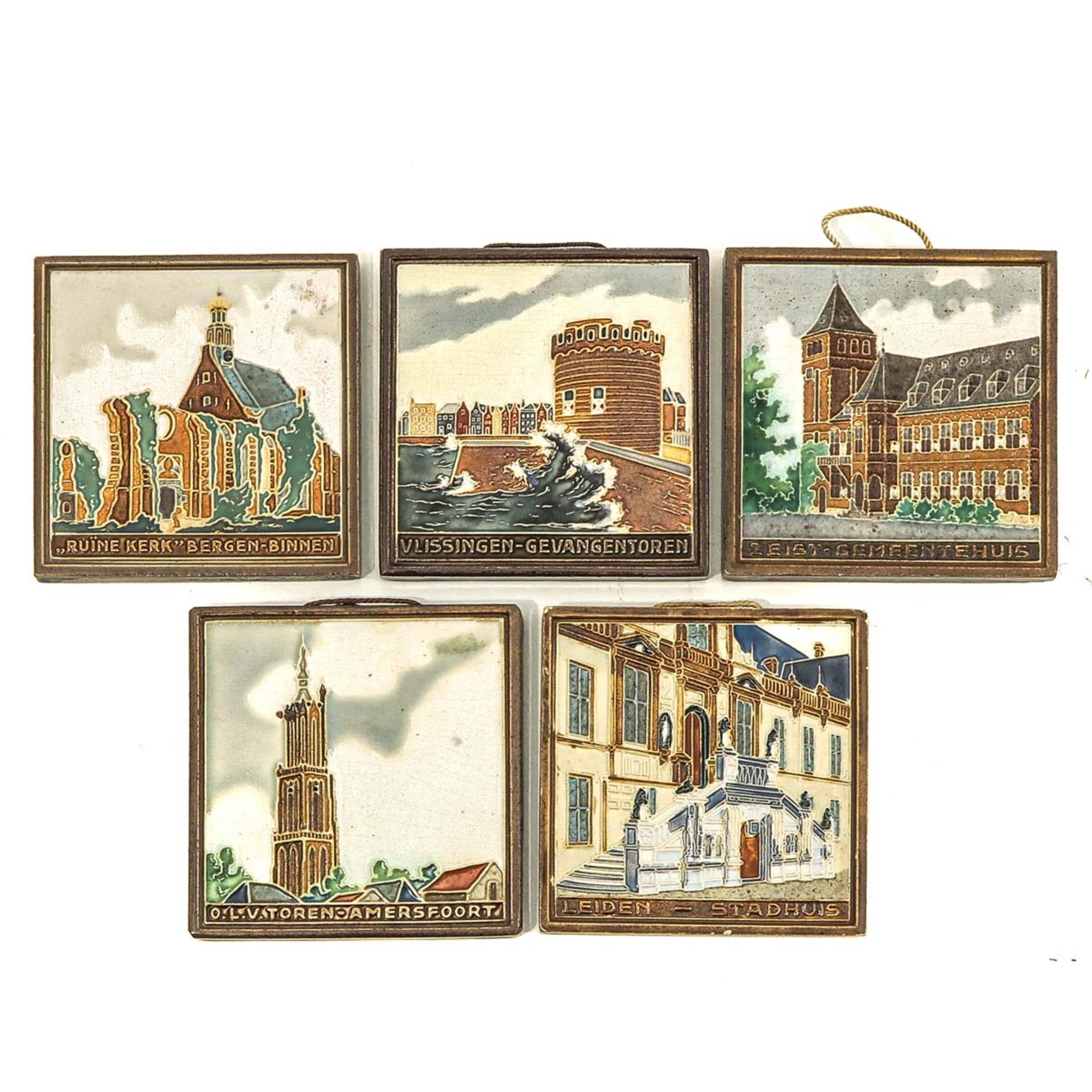 A Collection of 13 Westraven Utrecht Tiles - Image 3 of 8