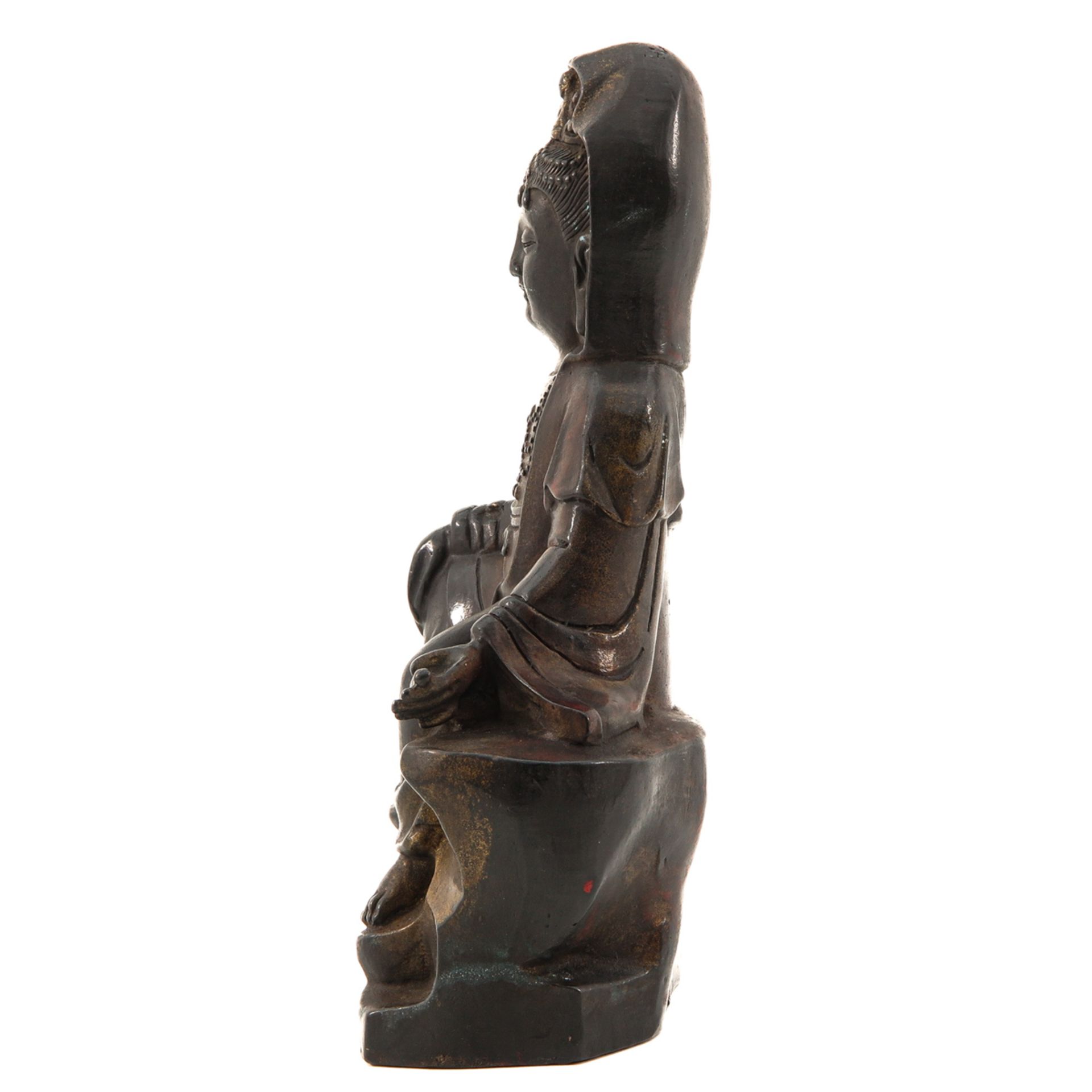 A Bronze Quanyin Sculpture - Image 2 of 9