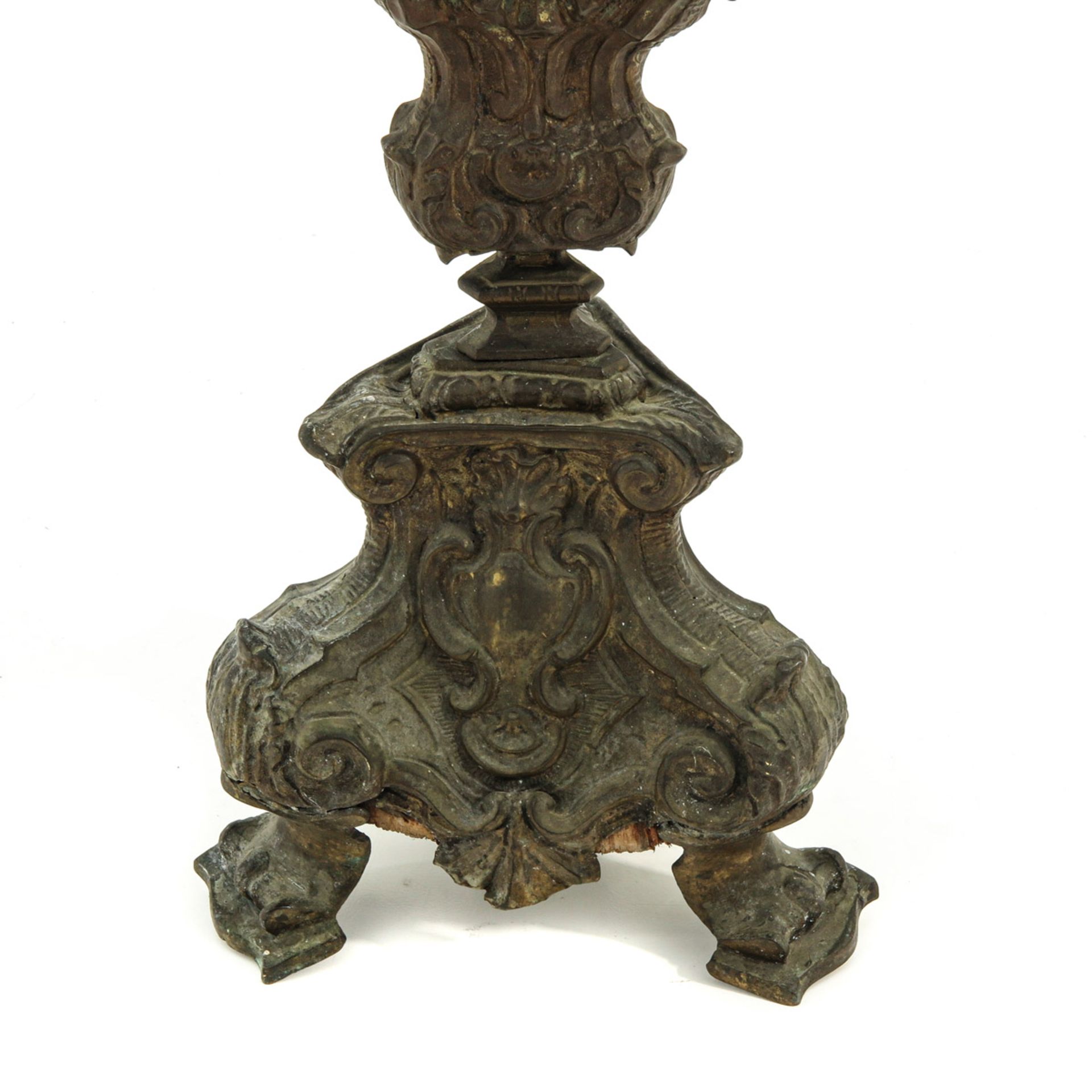 An 18th Century Candlestick - Image 7 of 7