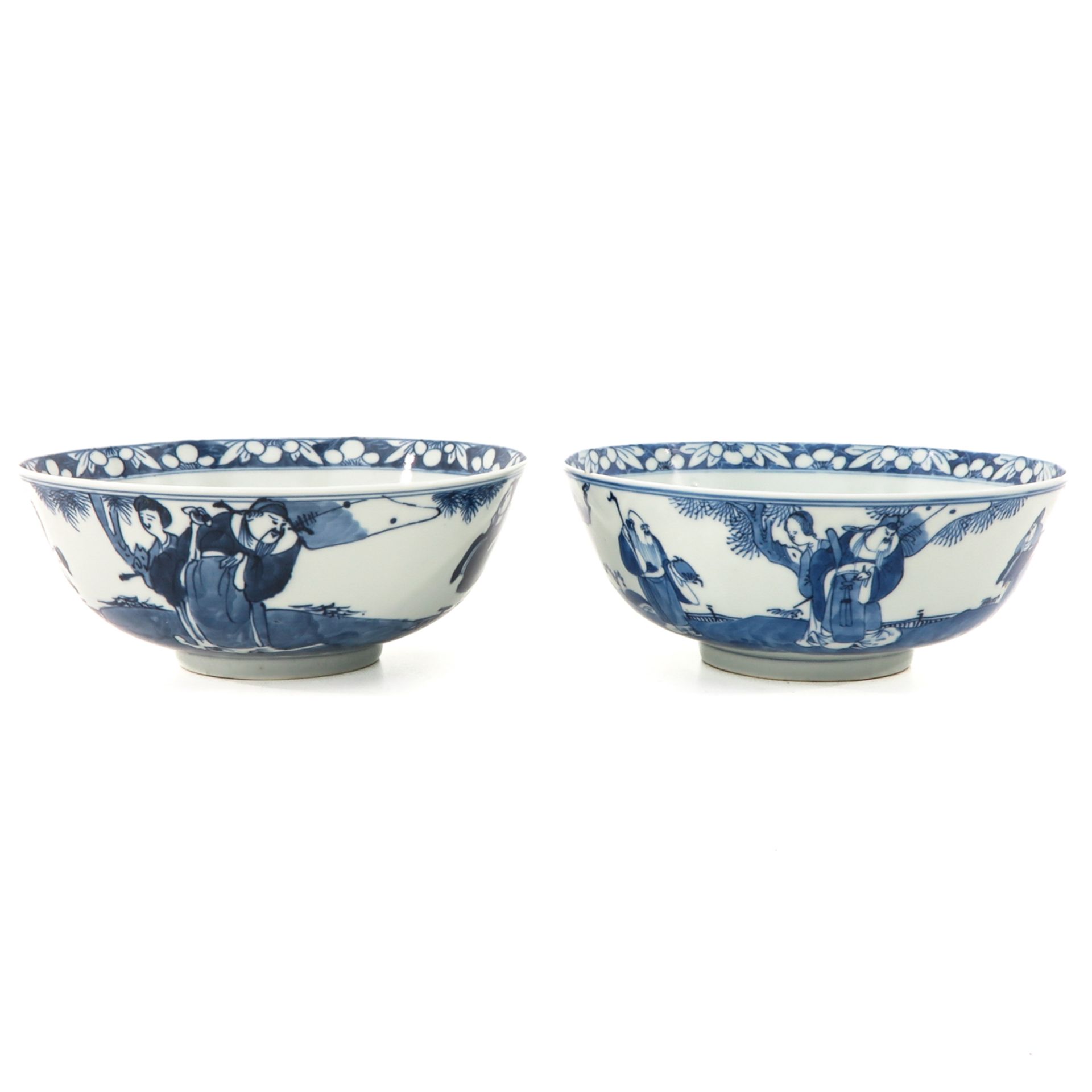 A Lot of 2 Blue and White Bowls