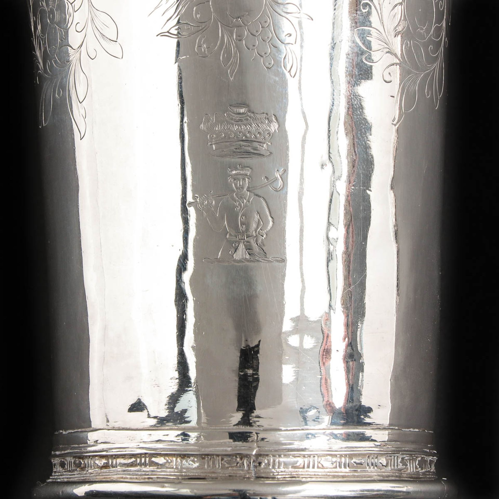 A 17th Century Dutch Silver Communion Cup - Image 8 of 8