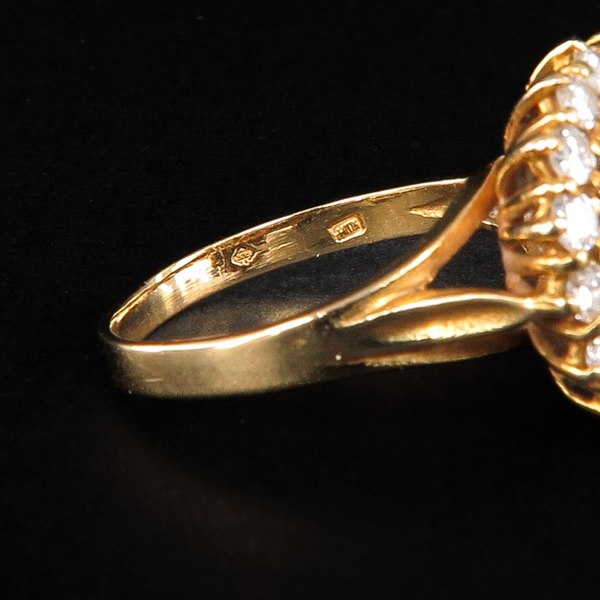 A 22KG Ladies Diamond Ring - Image 4 of 4