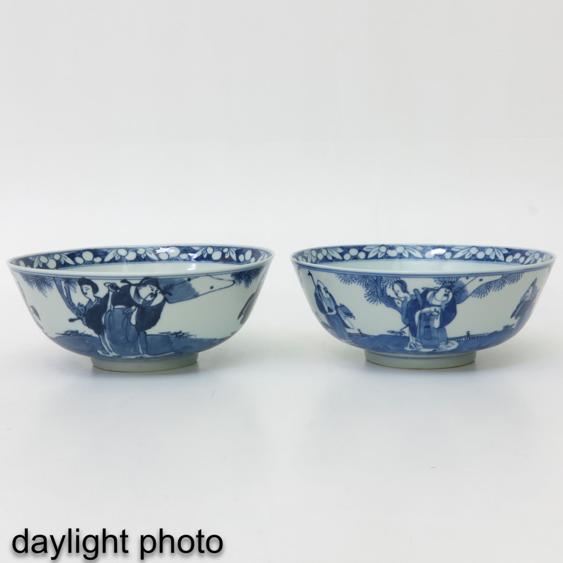 A Lot of 2 Blue and White Bowls - Bild 7 aus 10
