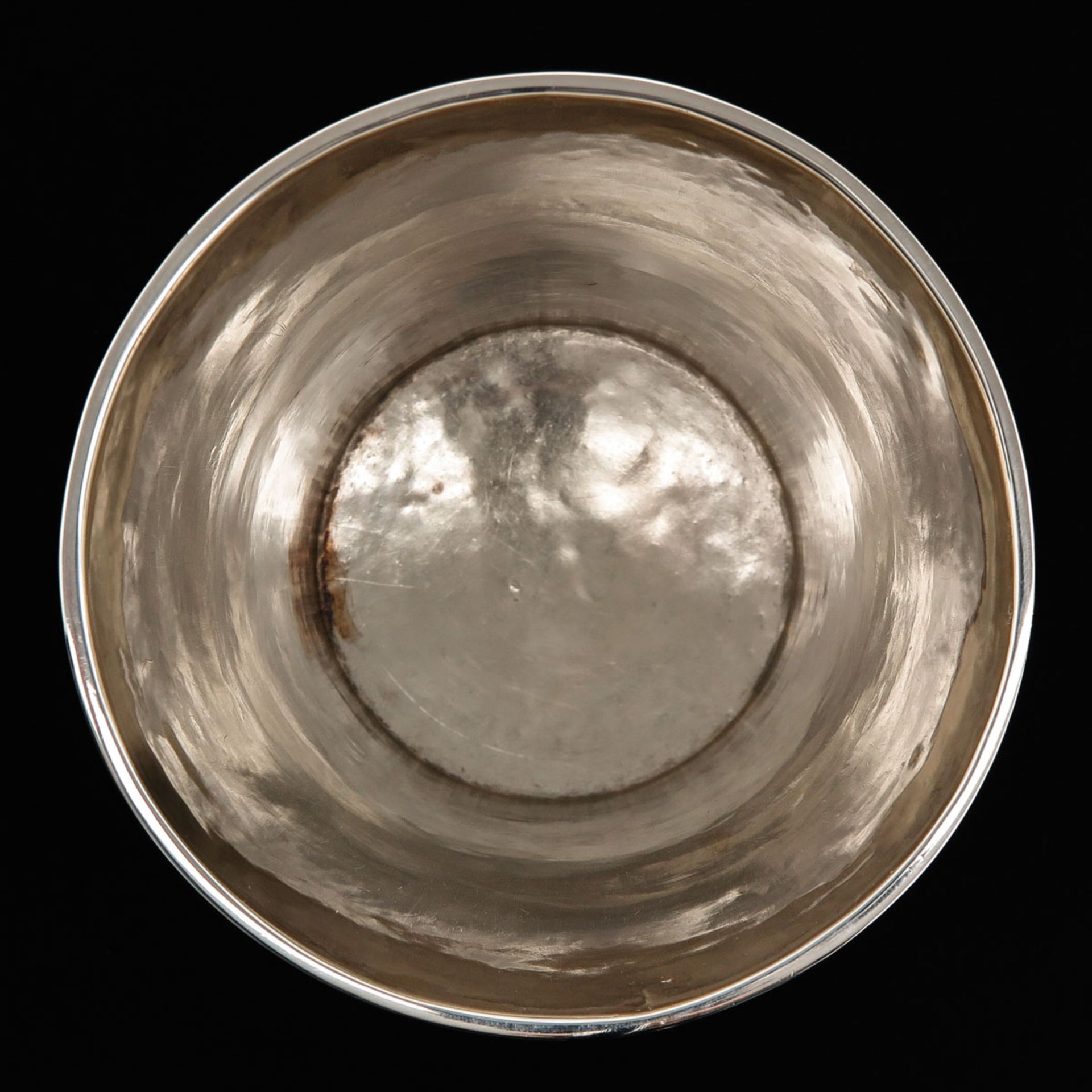 A 17th Century Dutch Silver Communion Cup - Image 5 of 8