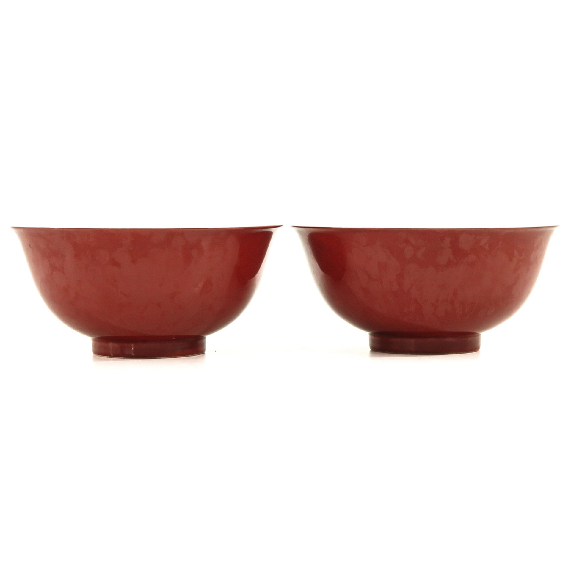 A Pair of Famille Rose Bowls - Image 2 of 10
