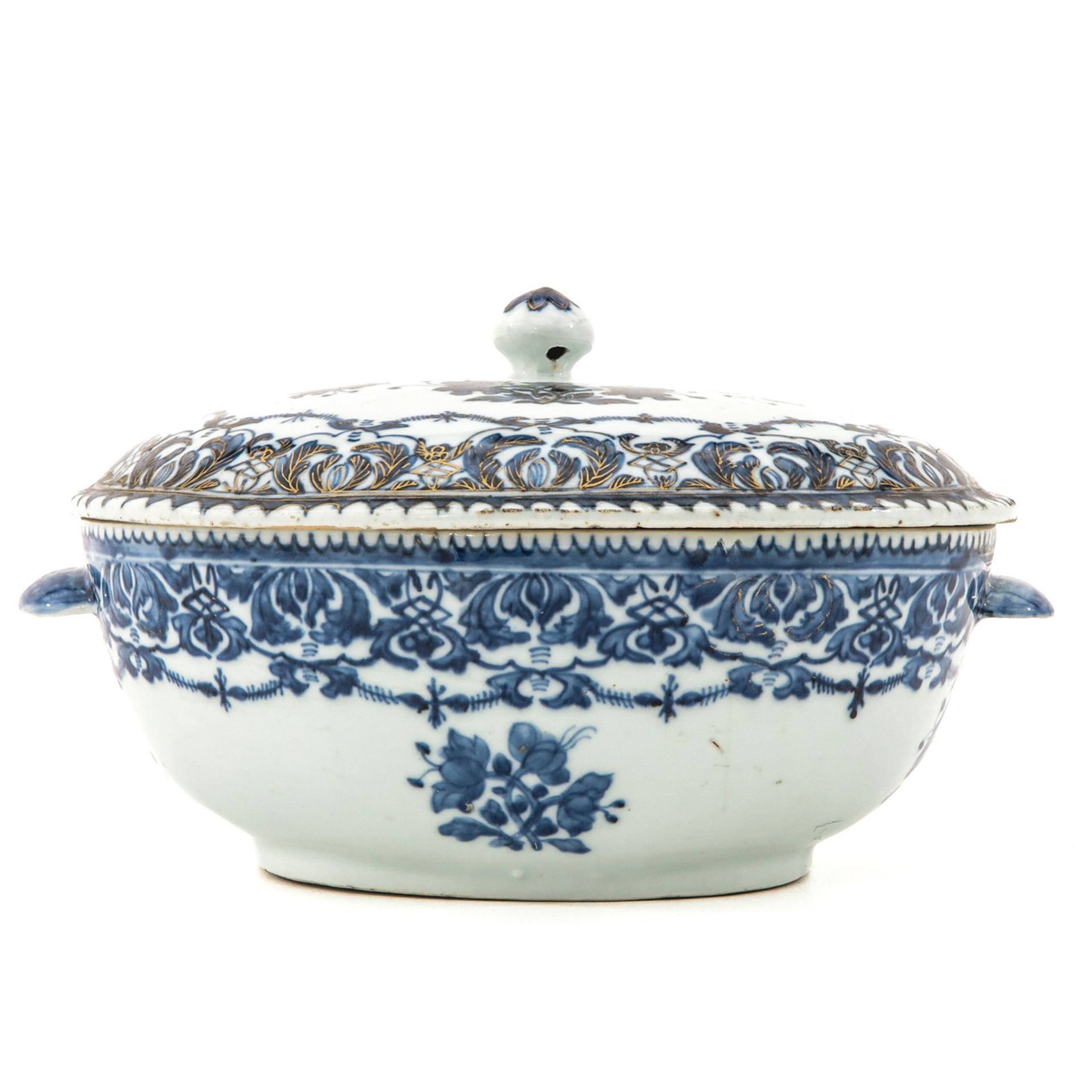 An Oval Tureen with Cover - Image 3 of 10