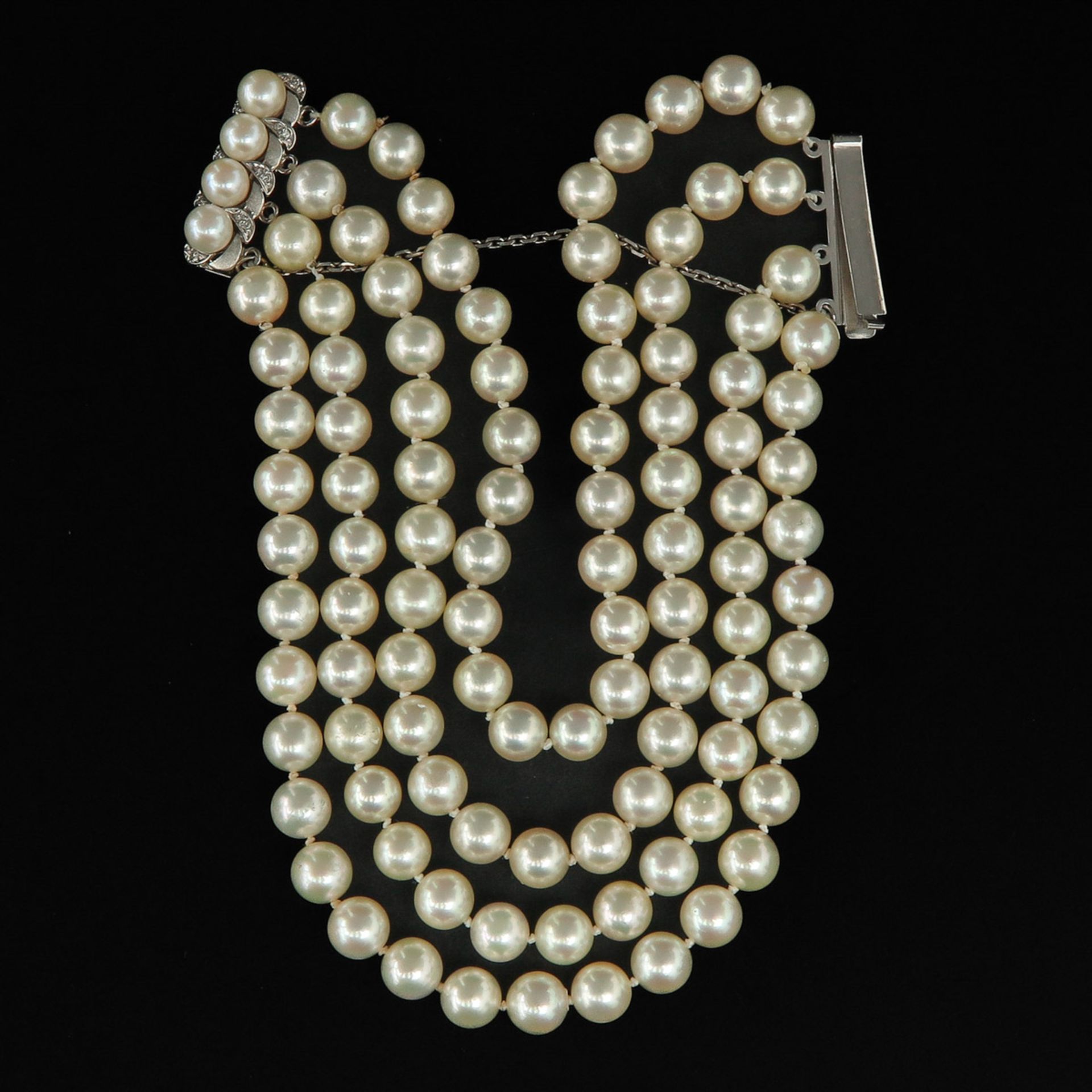 A 4 Strand Pearl Bracelet - Image 2 of 4