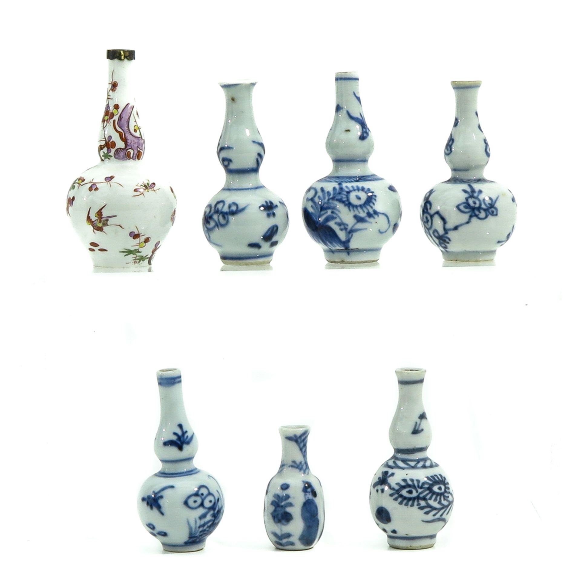 A Collection of 7 Miniature Vases - Image 2 of 10