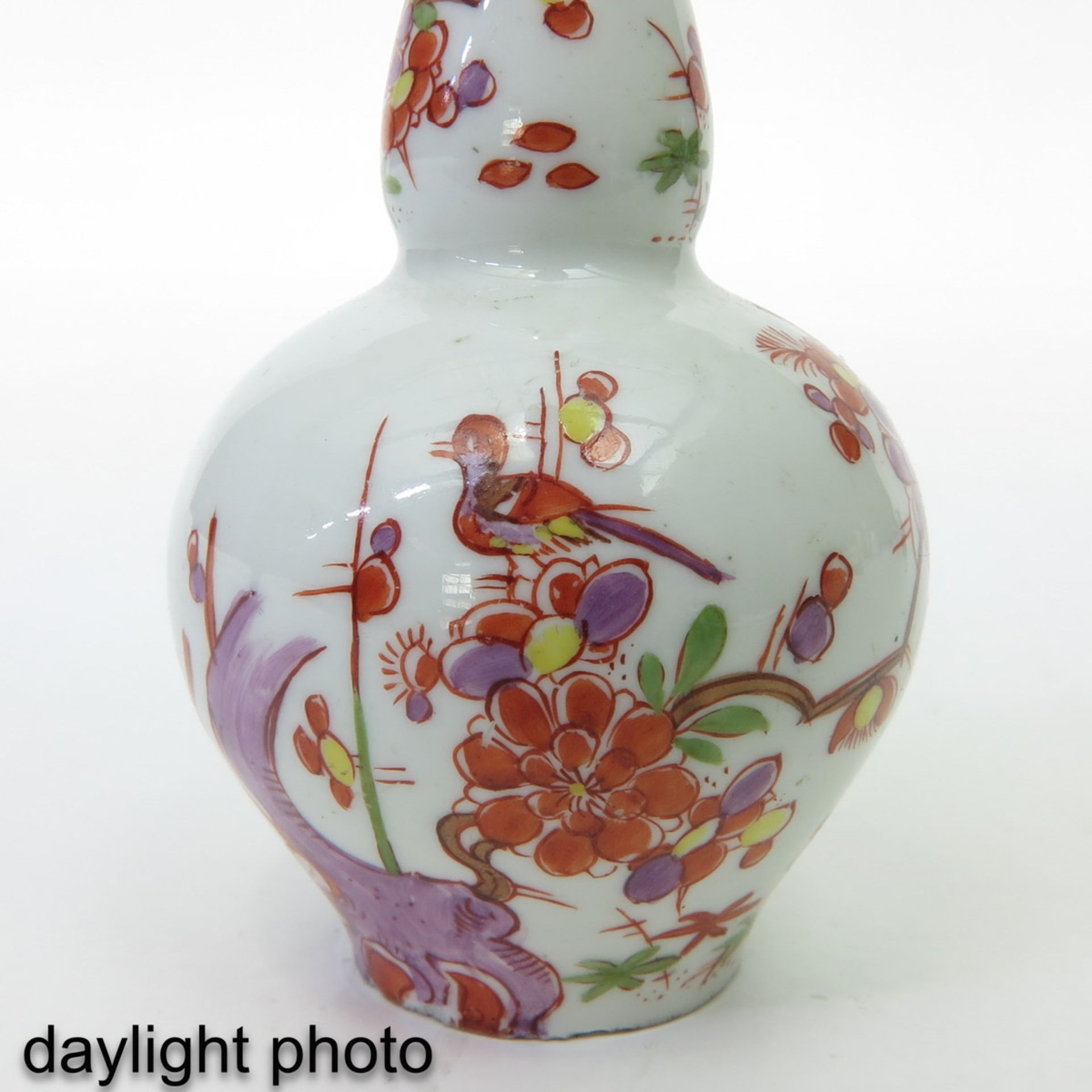 A Collection of 7 Miniature Vases - Image 9 of 10