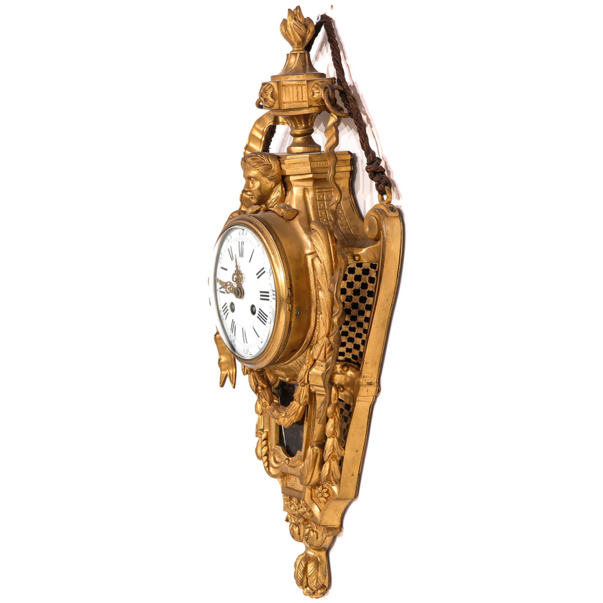 A Cartel Clock - Image 3 of 7