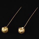 A Pair of 14KG Hat Pins