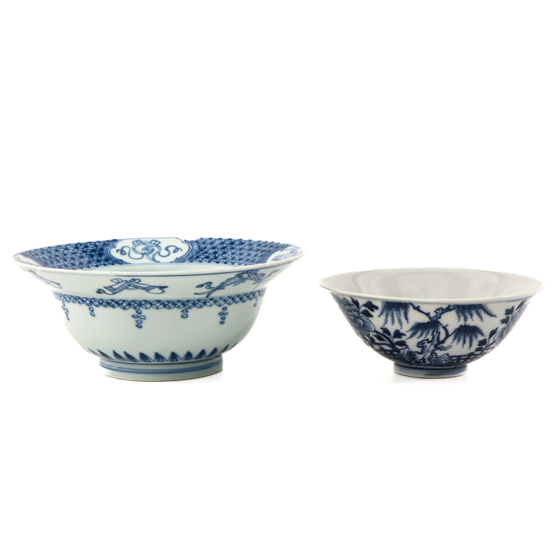 A Lot of 2 Blue and White Bowls