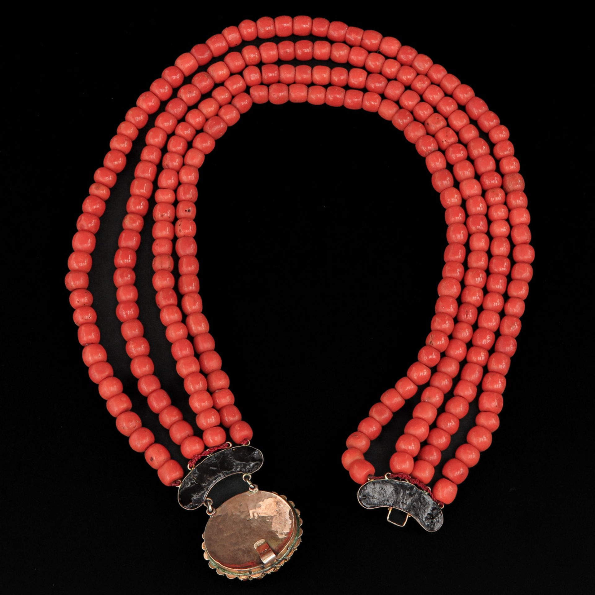 A 19th Century Red Coral Necklace - Bild 3 aus 5