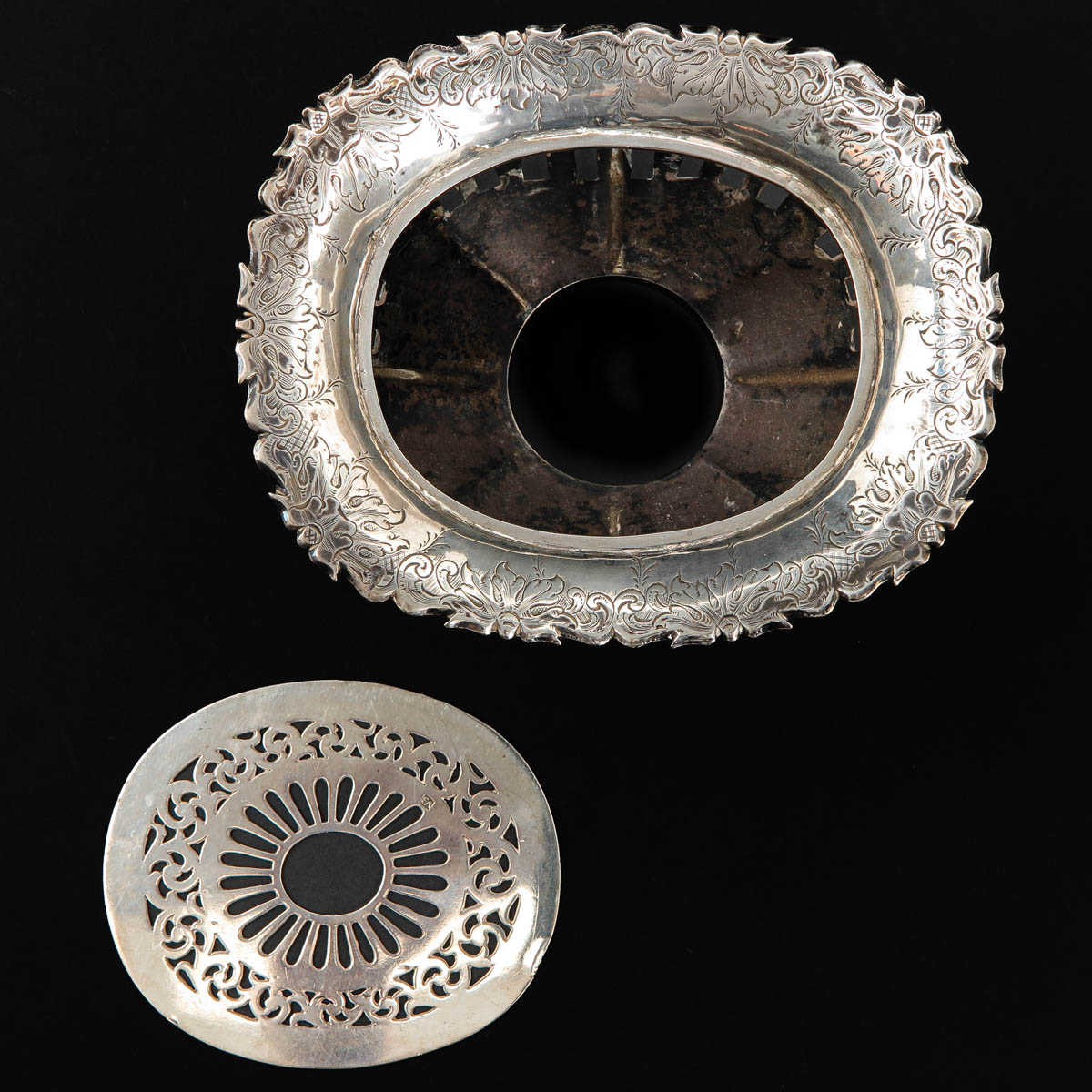 A 19th Century Dutch Silver Comfort - Image 5 of 9