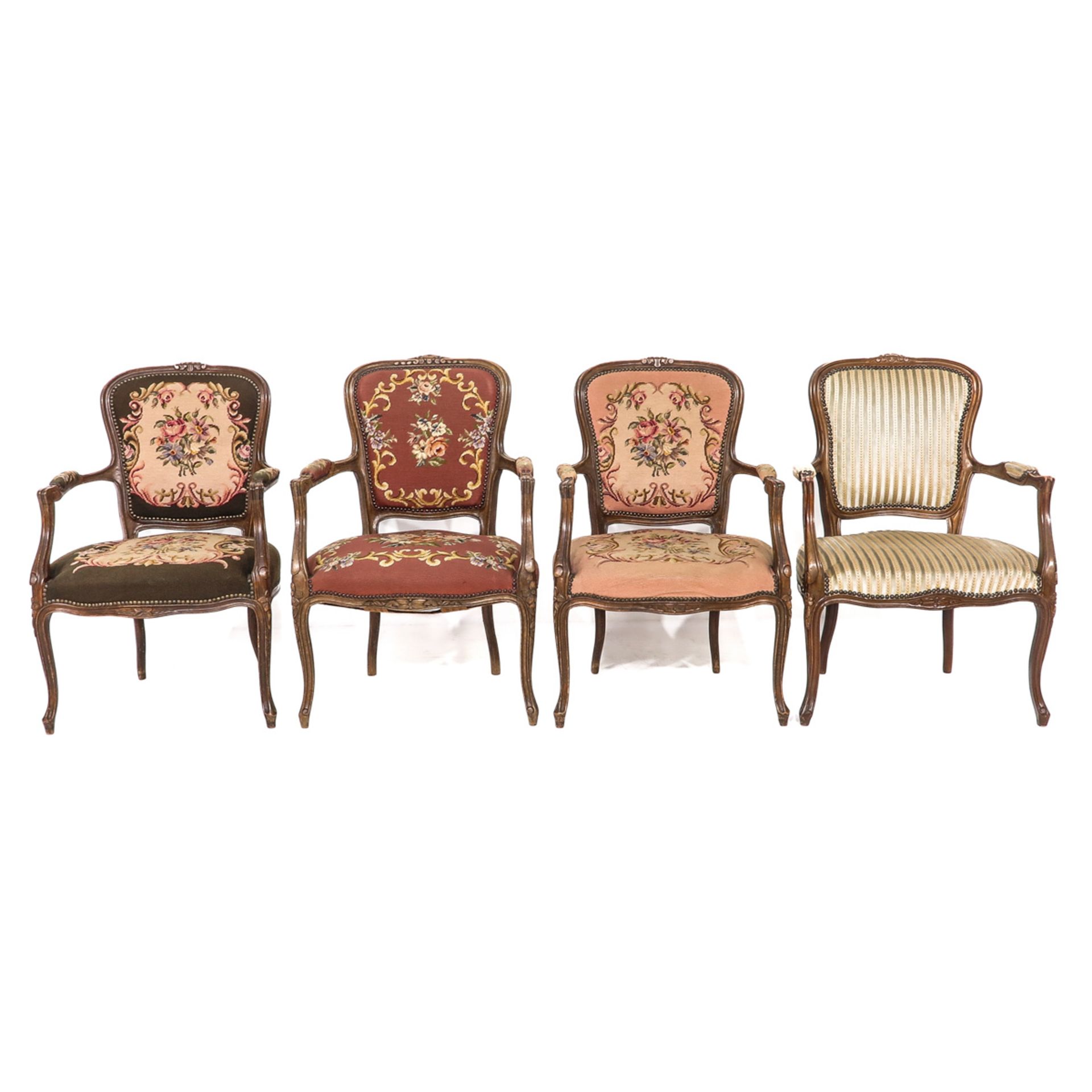 A Lot of 4 Armchairs