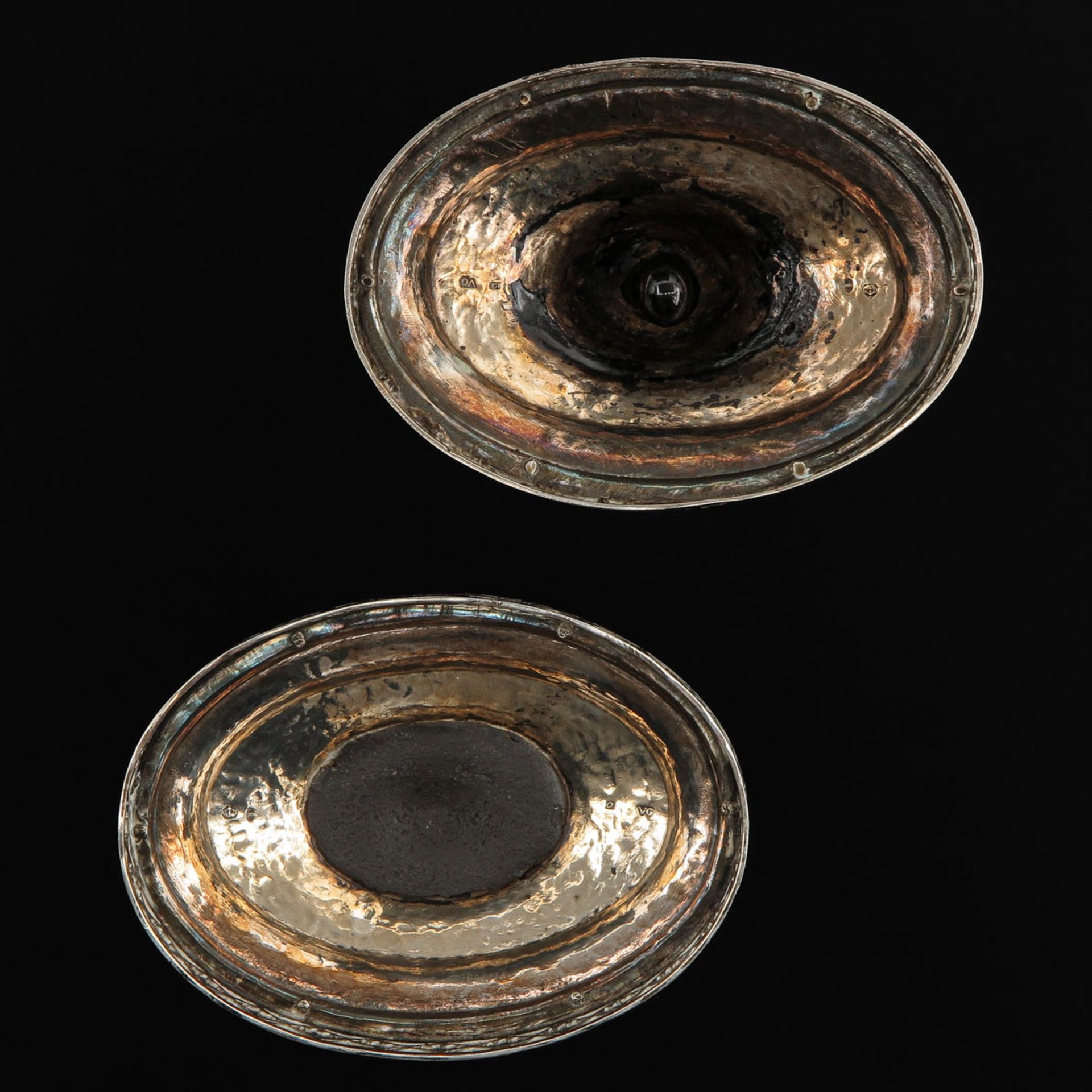 A Pair of Silver Candlesticks - Image 6 of 10