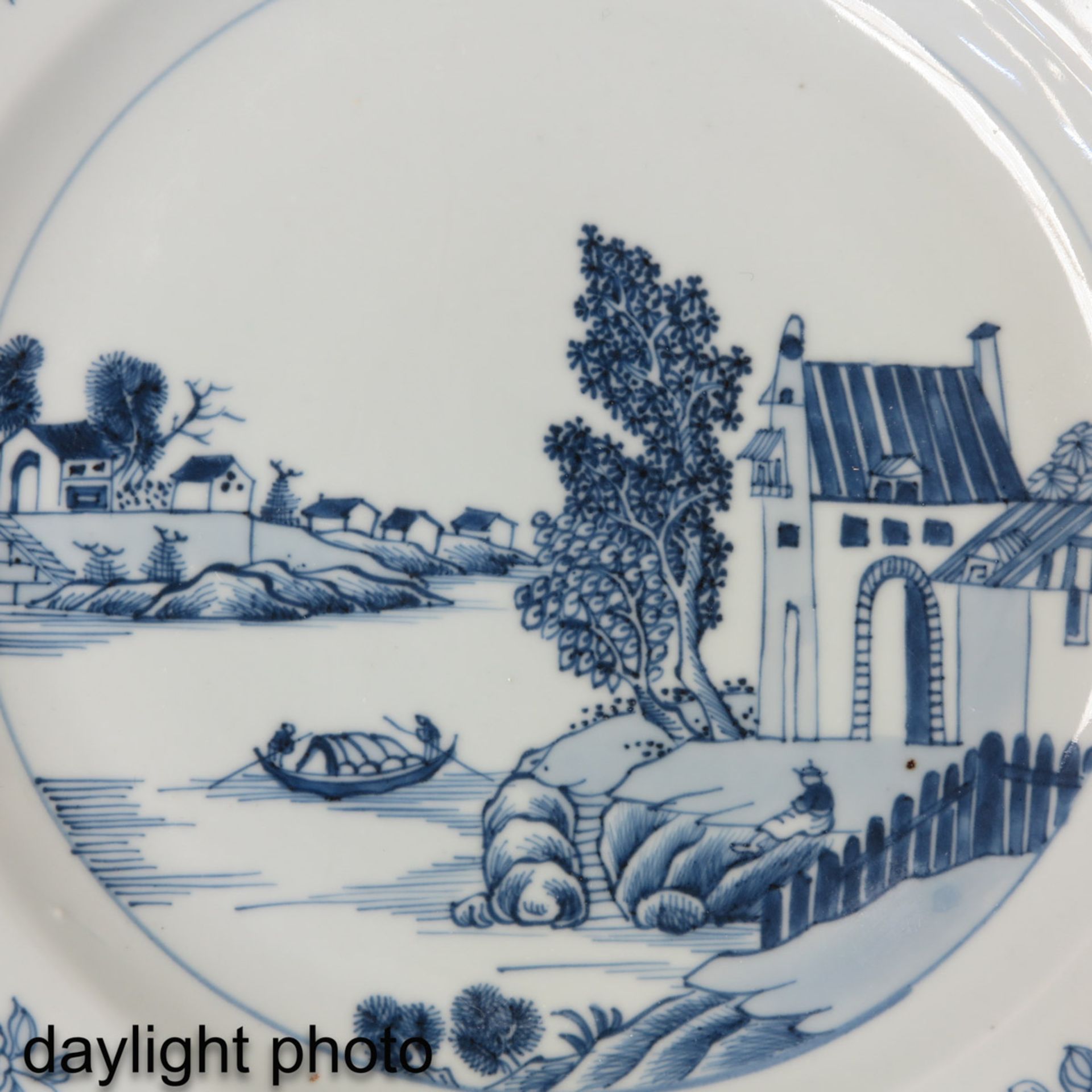 A Blue and White Plate - Image 5 of 5