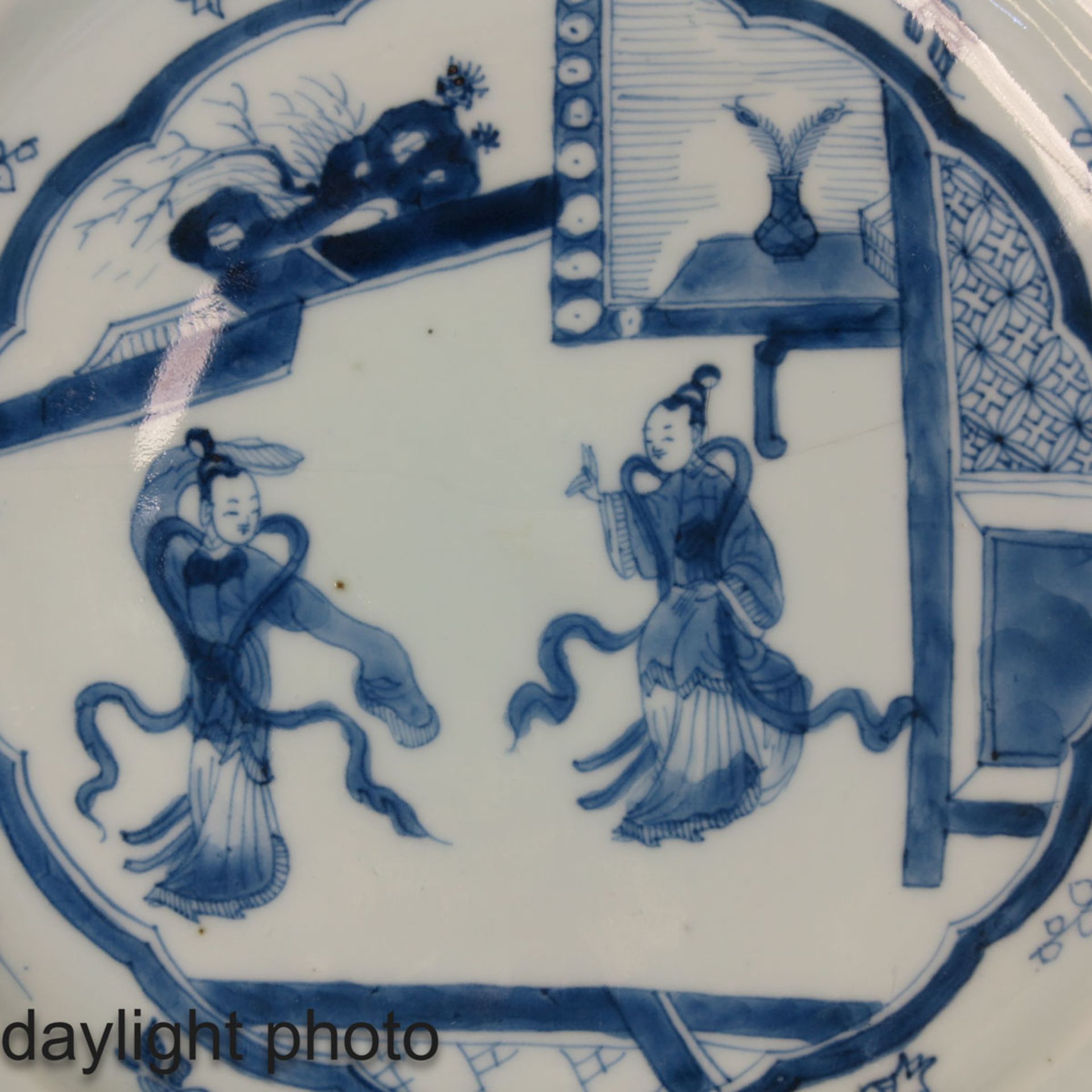 A Pair of Blue and White Plates - Bild 9 aus 9