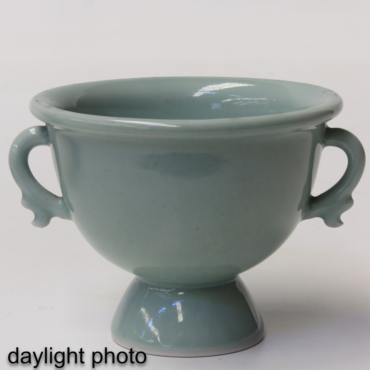 A Celadon Vase and Stemmed Cup - Image 10 of 10