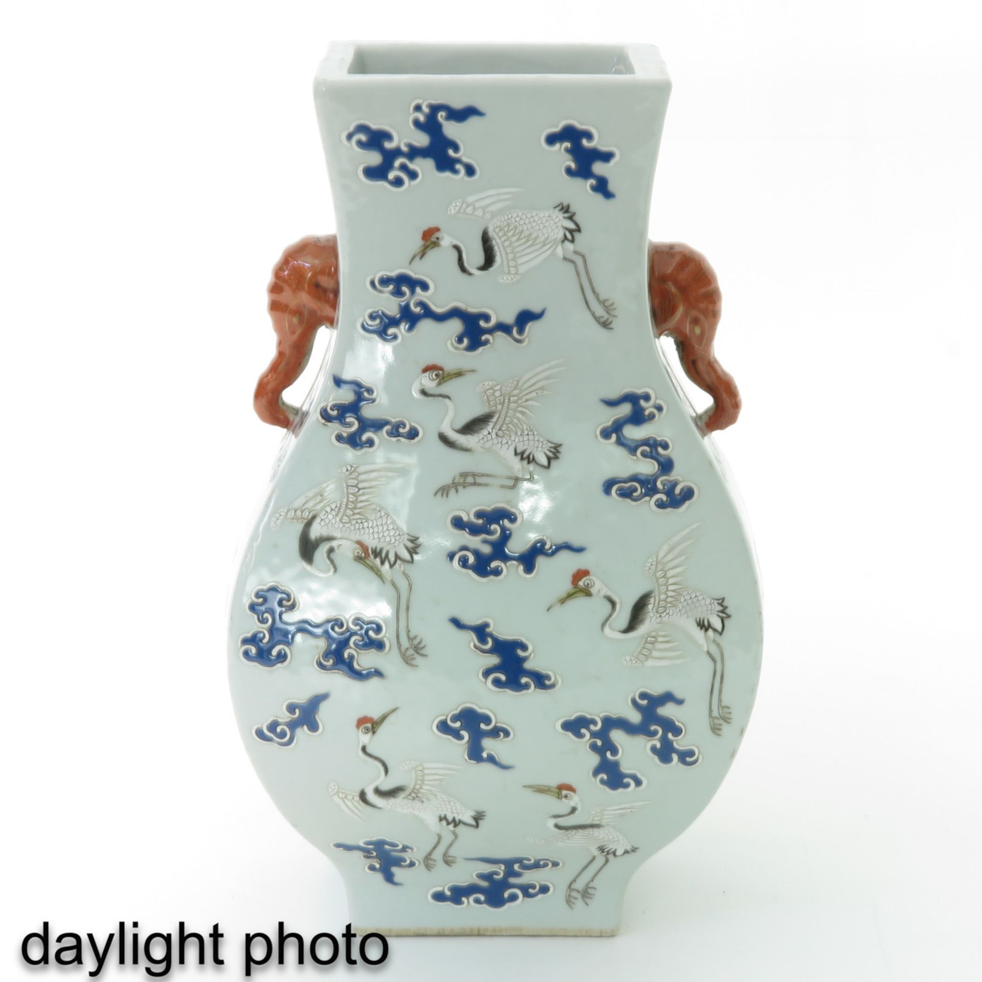 A Polychrome Decor Hu Vase - Bild 7 aus 10