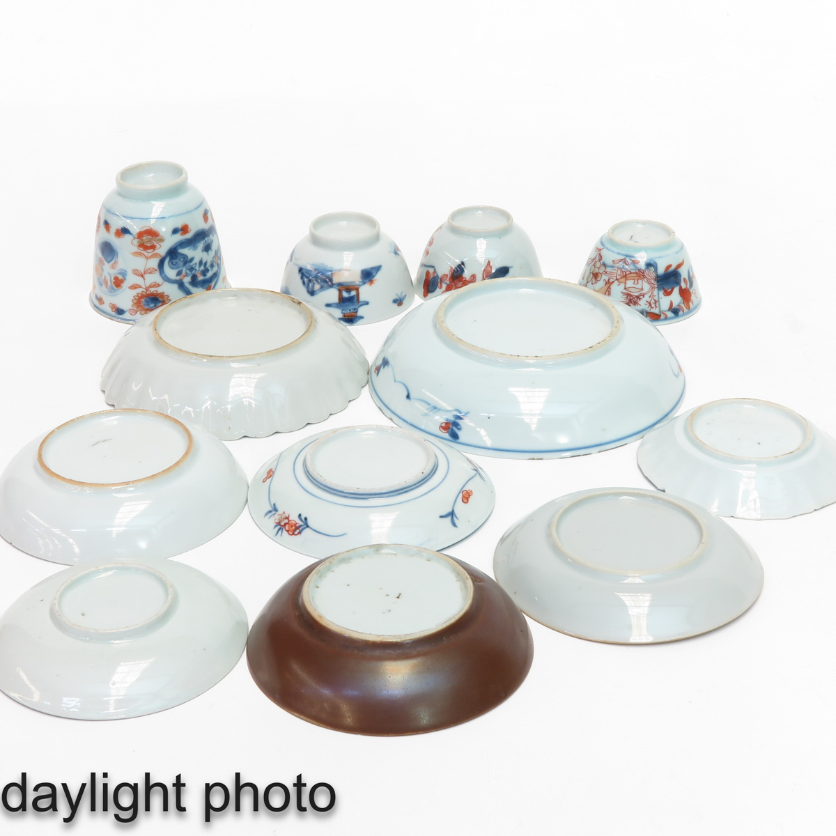 A Collection of Cups and Saucers - Image 10 of 10