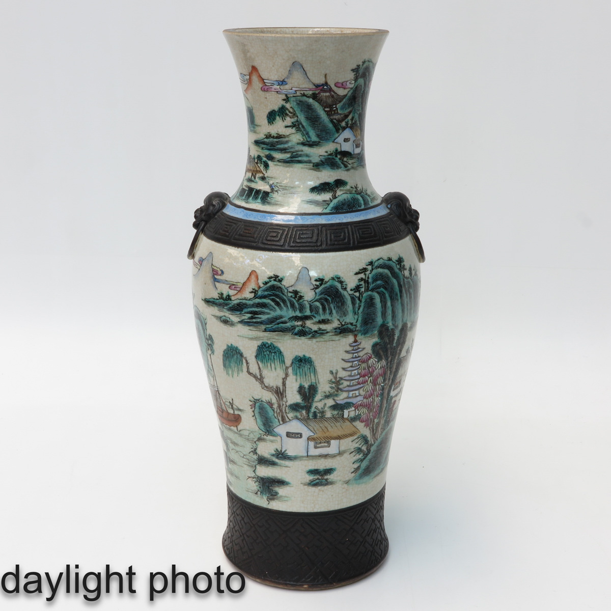 A Pair of Nanking Crackle Glazed Vases - Image 7 of 10