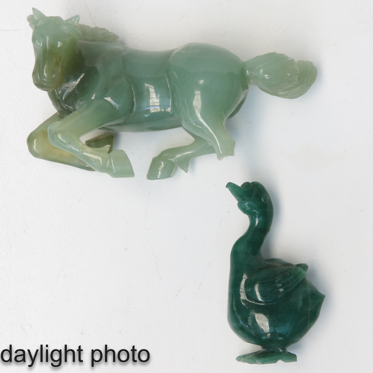 A Collection of 6 Jade Sculptures - Image 7 of 9